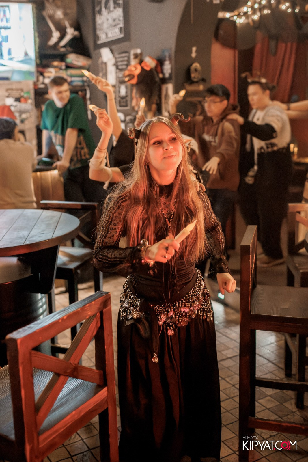 MERRY CREEPYSTMASS AND SPOOKY NEW YEAR — QUEEN OF THE DARKNESS BAR. КИПЯТКОМ АЛМАТЫ!