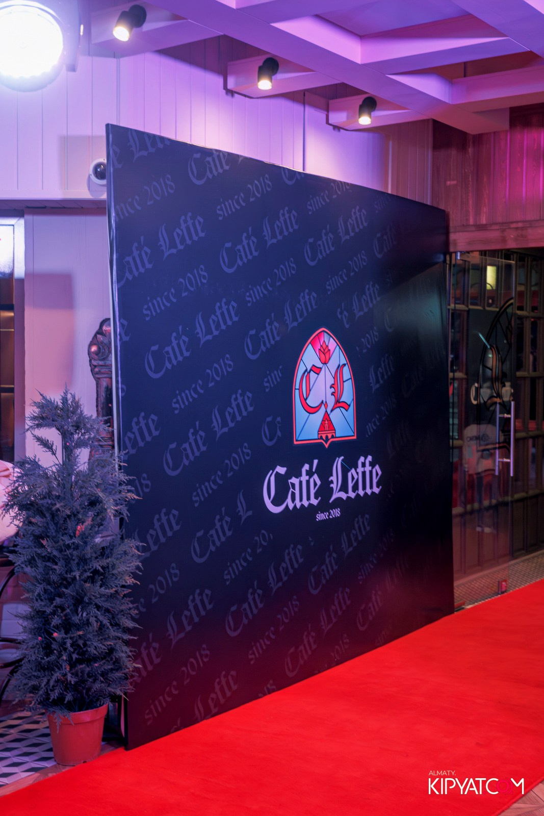 ОФИЦИАЛЬНОЕ ОТКРЫТИЕ CAFE LEFFE. КИПЯТКОМ АЛМАТЫ!