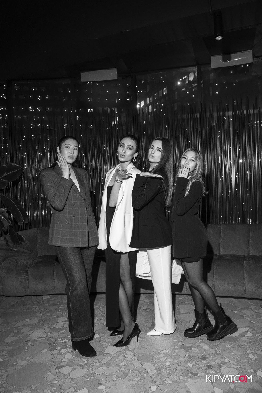 QUEEN. КИПЯТКОМ АЛМАТЫ!