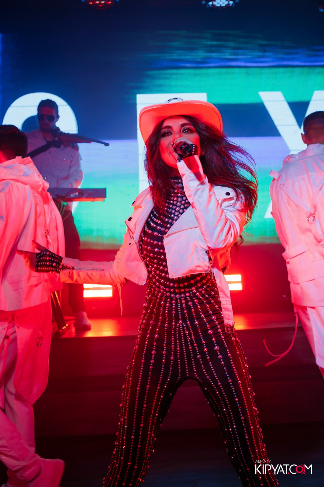 НОЧНОЙ КЛУБ ICON. КИПЯТКОМ АЛМАТЫ!