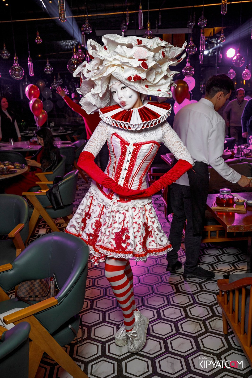 NOODLES BIRTHDAY. КИПЯТКОМ АЛМАТЫ!