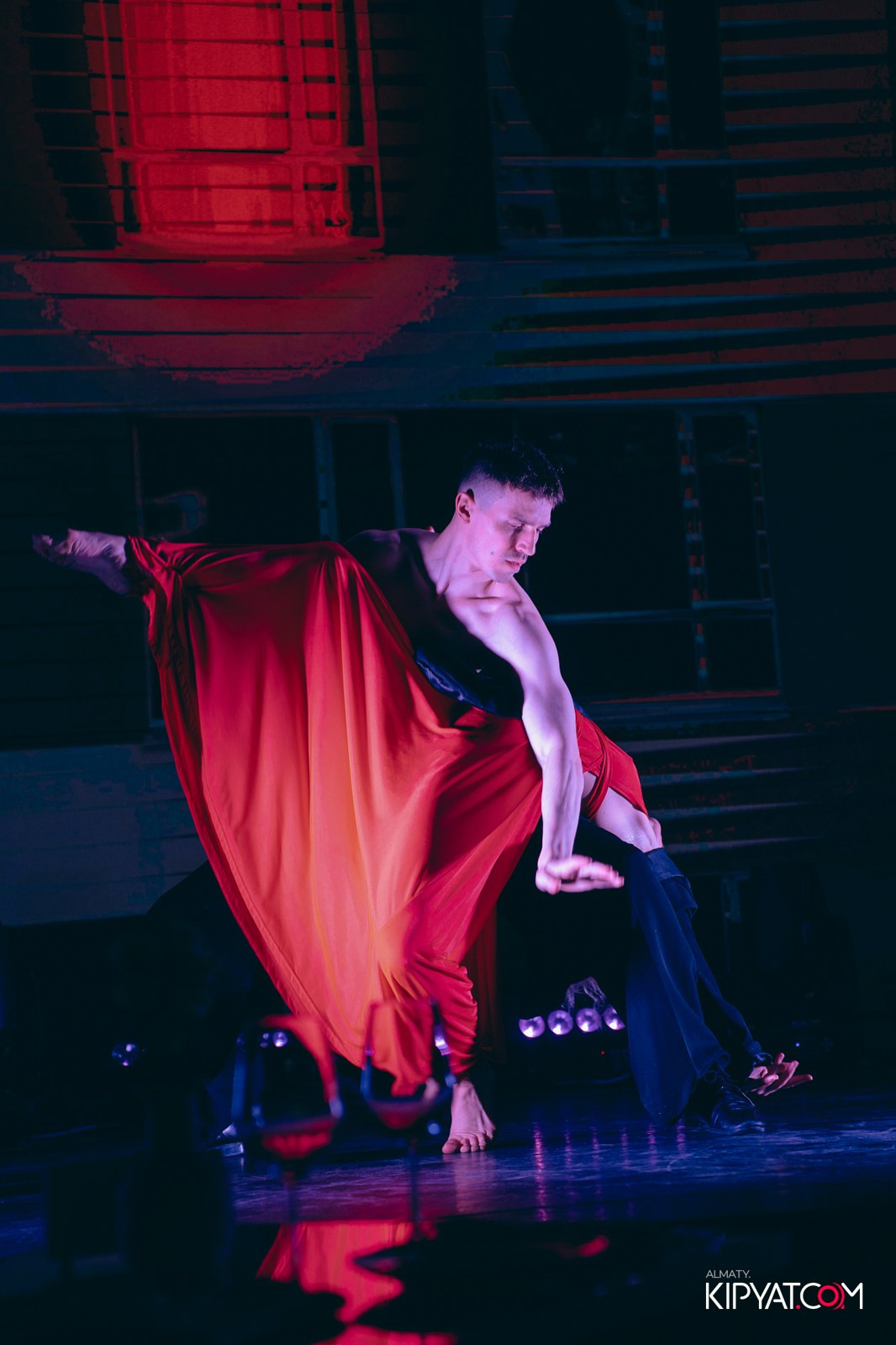 QUEEN. КИПЯТКОМ АЛМАТЫ!