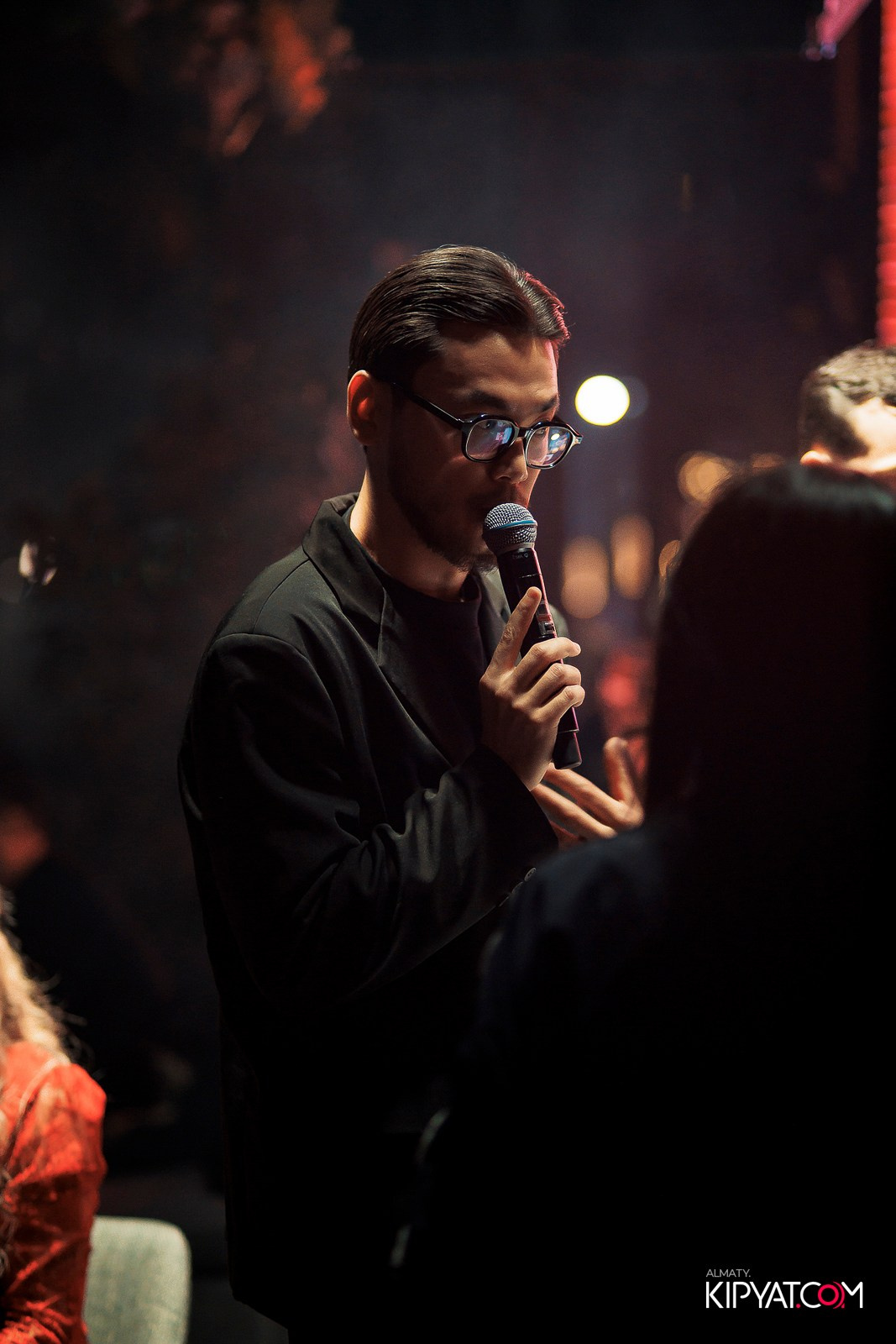 FRIENDS BAR & TERRACE. КИПЯТКОМ АЛМАТЫ!