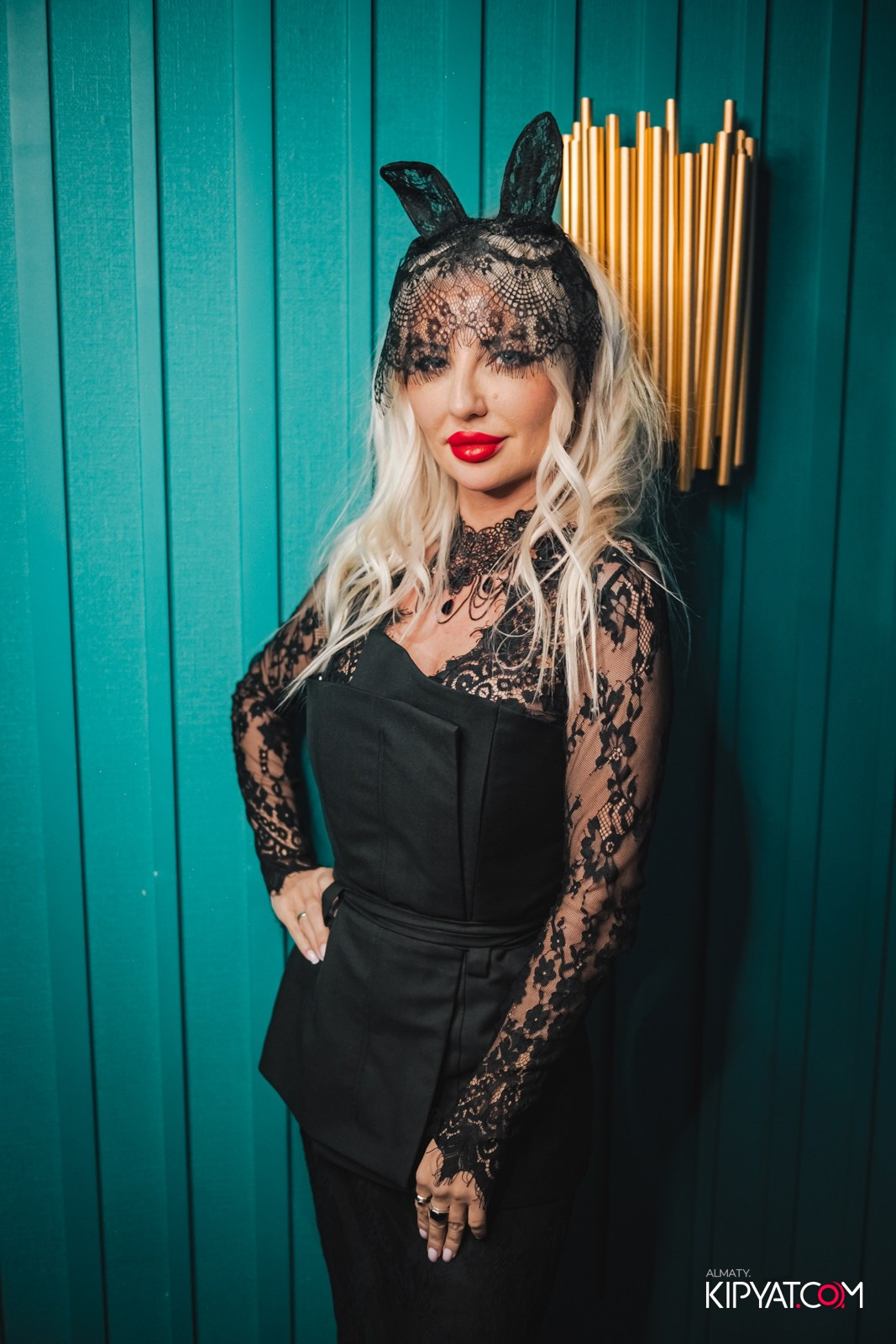 КАРАОКЕ МИКРОФОН. КИПЯТКОМ АЛМАТЫ!