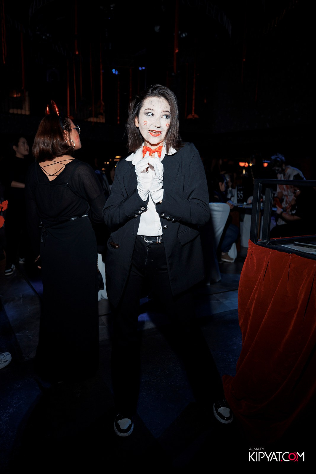 МУЗЫКАЛЬНОЕ ЛОТО В HIT RETRO. КИПЯТКОМ АЛМАТЫ!