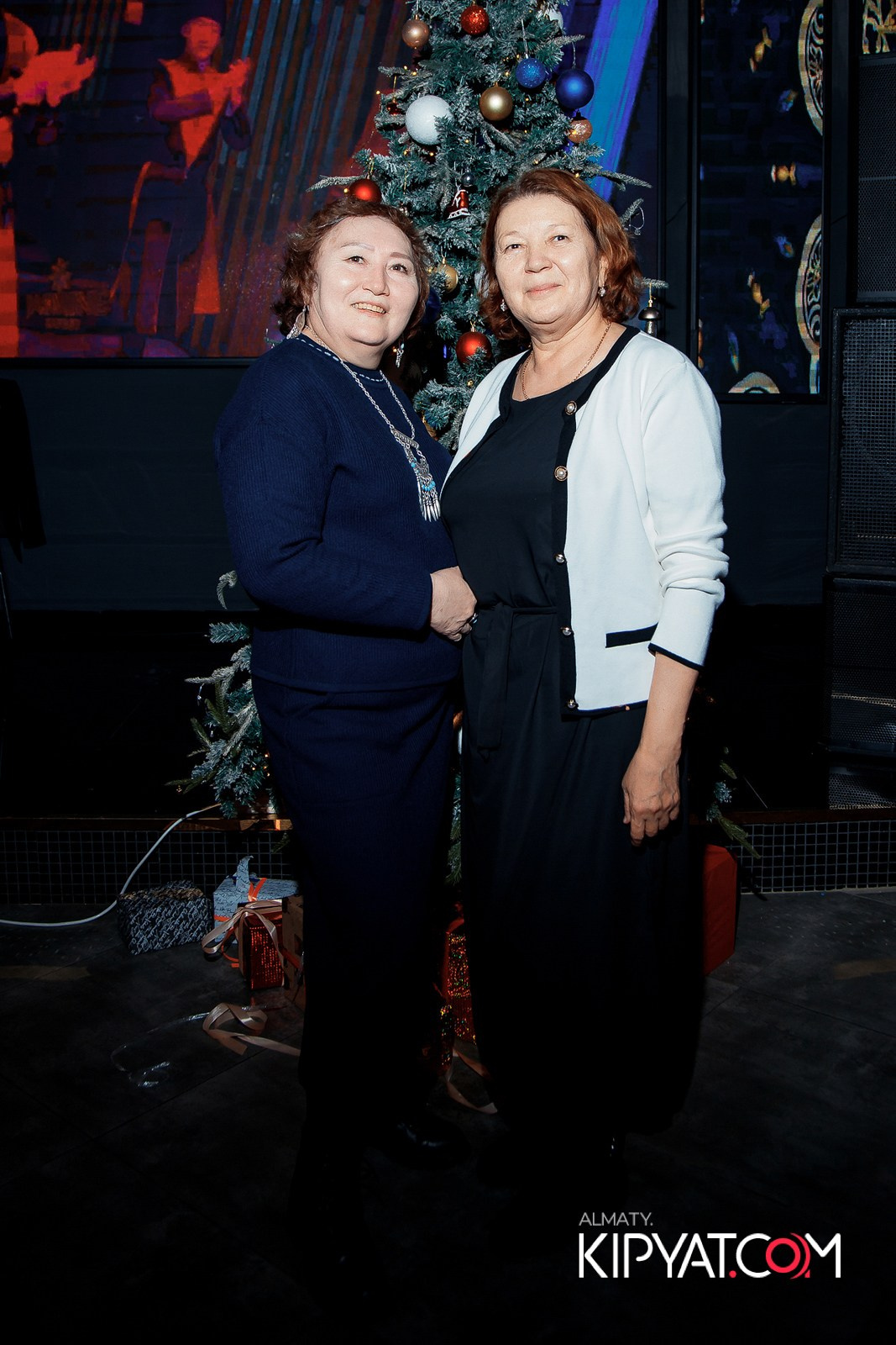 КАФЕ ЖАСМИН НА ЯССАУИ. КИПЯТКОМ АЛМАТЫ!