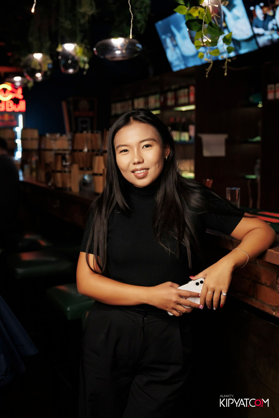 MUNCHEN PUB. КИПЯТКОМ АЛМАТЫ!