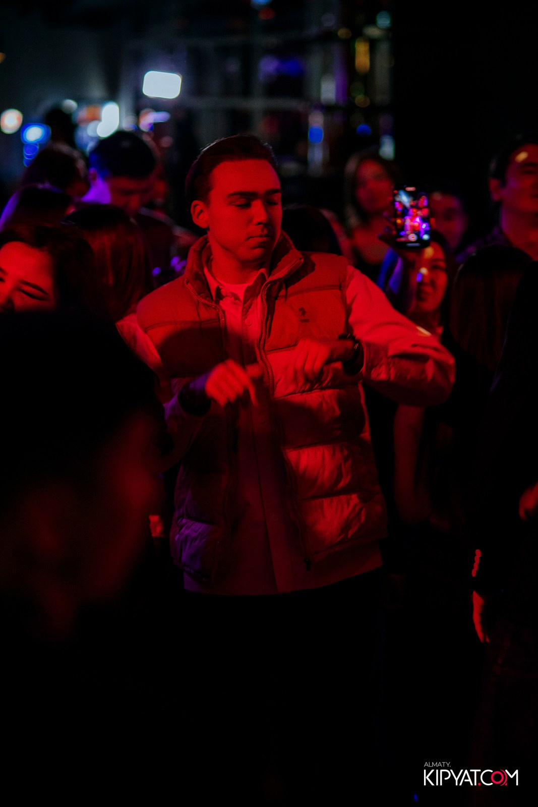 EVENT BAR. КИПЯТКОМ АЛМАТЫ!