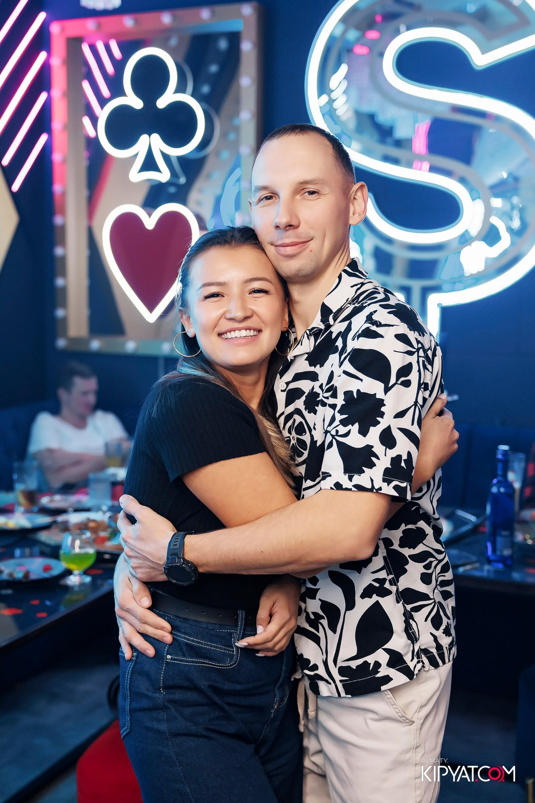 ЗАЯ, НА БИС. КИПЯТКОМ АЛМАТЫ!