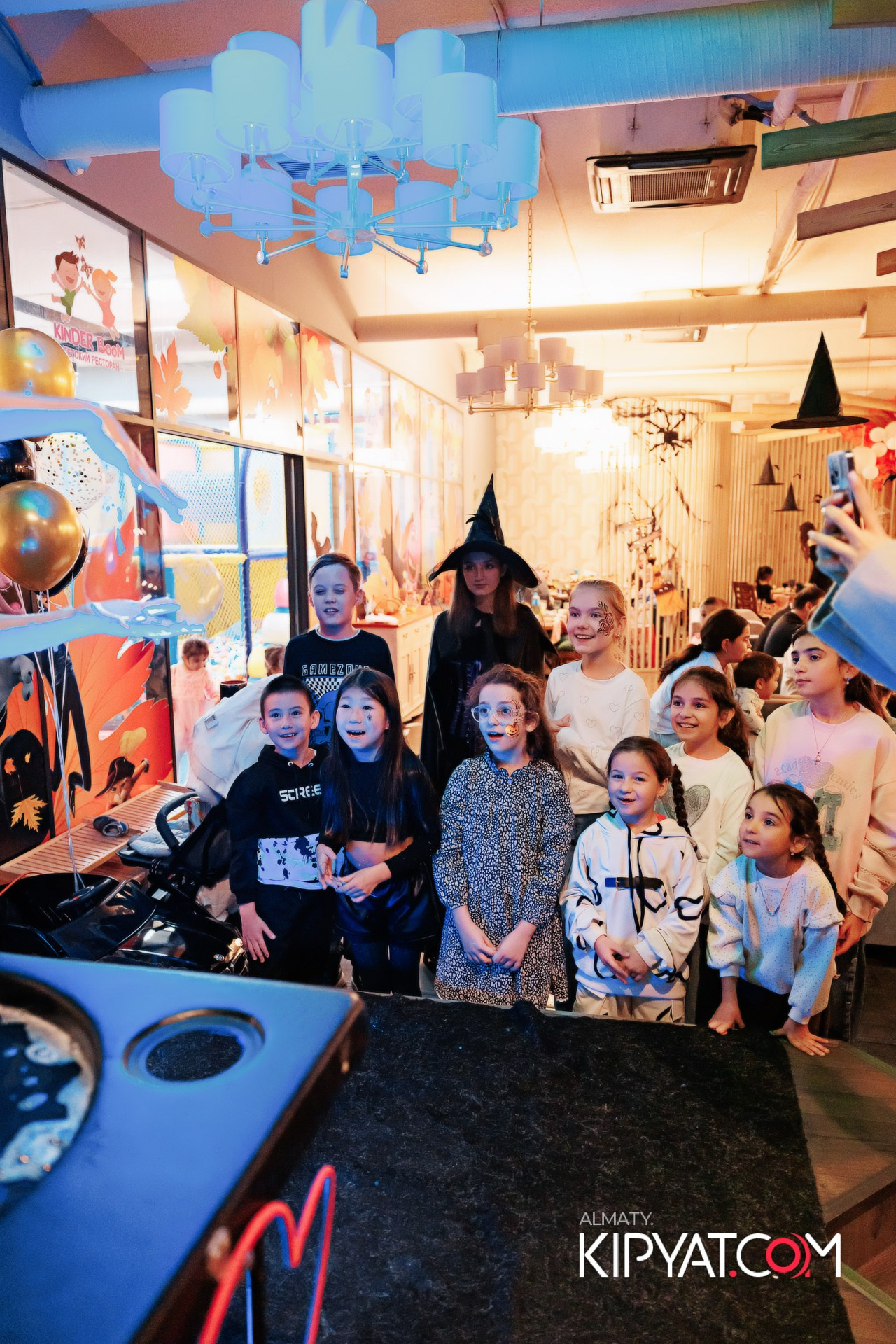 ДЕТСКИЙ ХЭЛЛОУИН KINDER BOOM. КИПЯТКОМ АЛМАТЫ! Фотосъемка мероприятий в Алматы