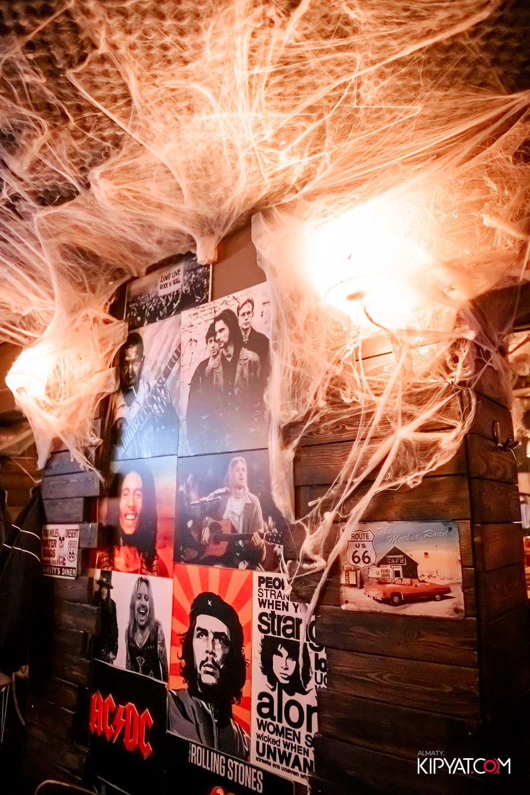 VICTORY PUB. КИПЯТКОМ АЛМАТЫ!