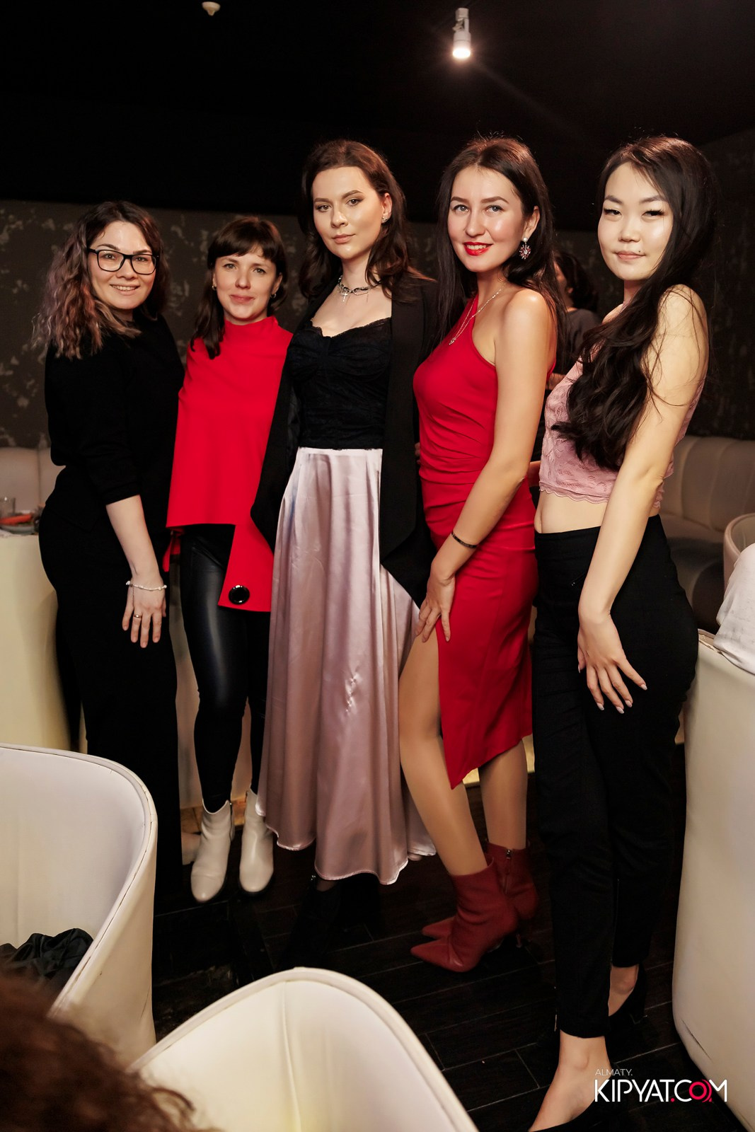 МУЗЫКАЛЬНОЕ ЛОТО В HIT RETRO. КИПЯТКОМ АЛМАТЫ! Фотосъемка мероприятий в Алматы