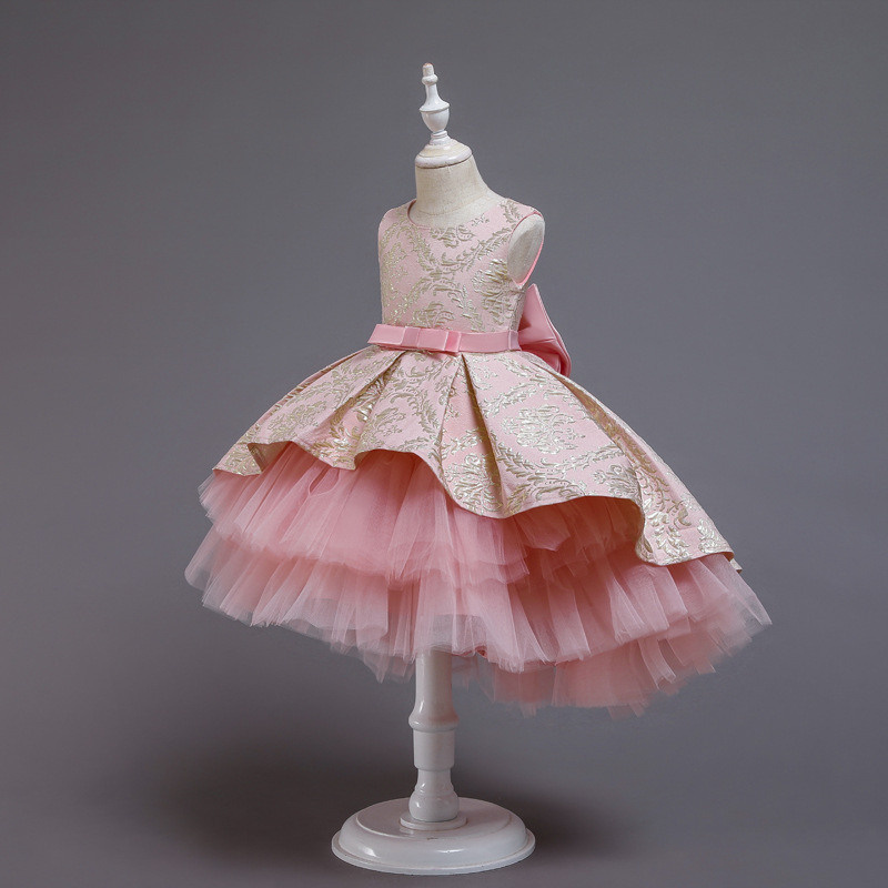 Размер 130-140 см (6-7 лет) Аренда в студии 600р.