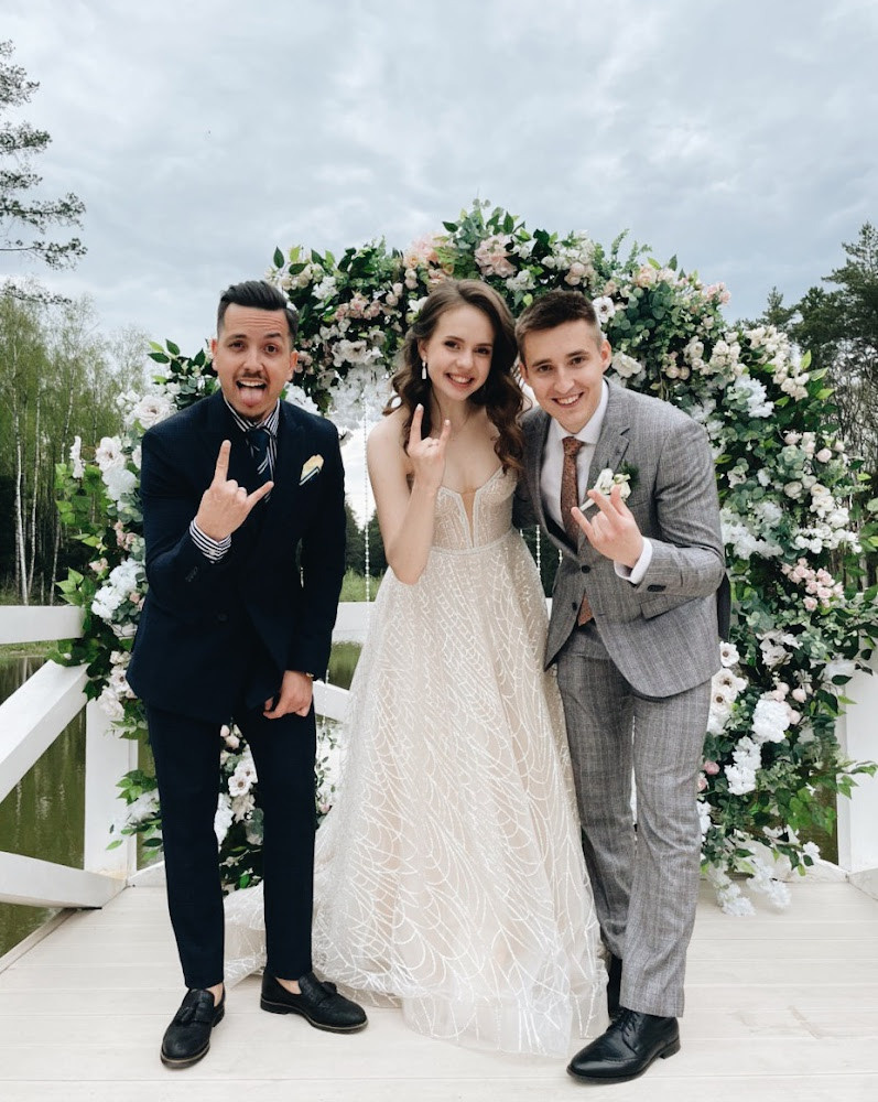 Фото. Ведущий Марк Мусин