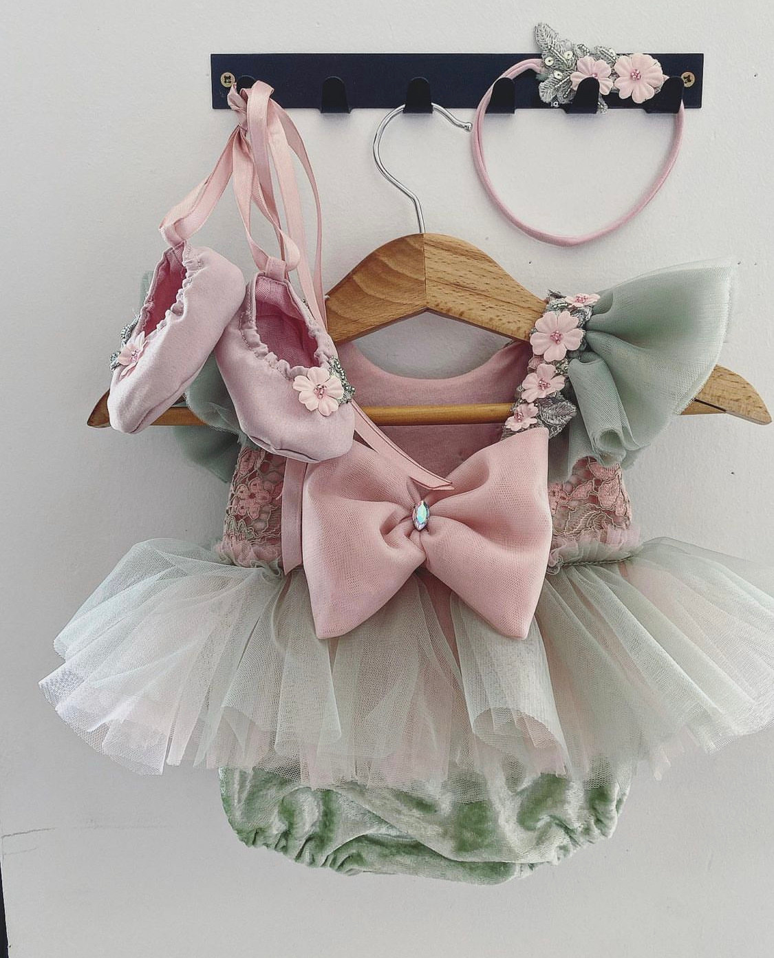 Наряды для девочек с 6-24 месяцев