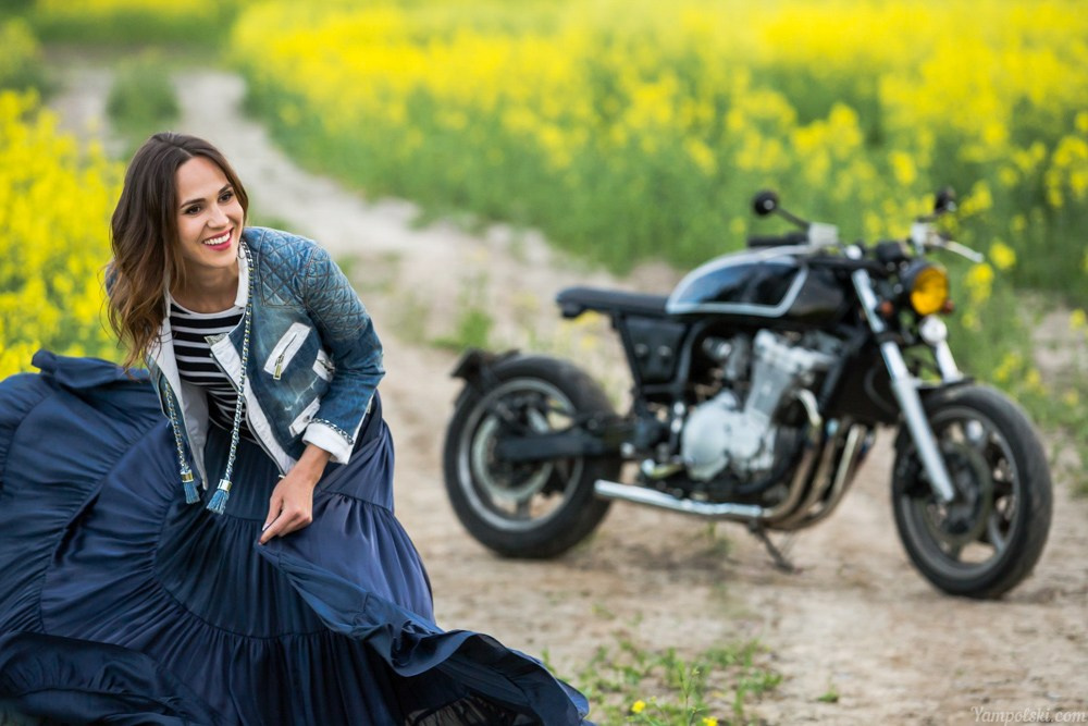 Авто. Фотограф Александр Ямпольский