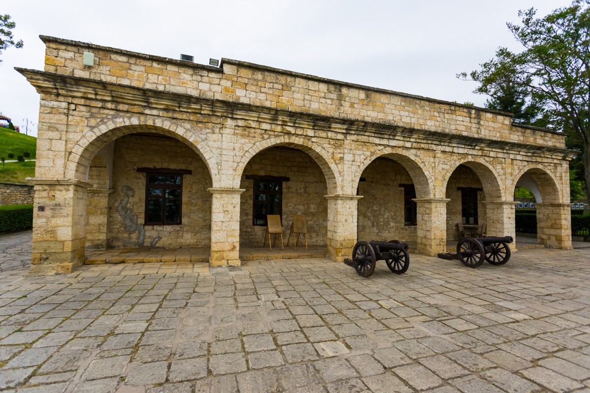 Крепость Нарын-Кала г. Дербент. Photomantis