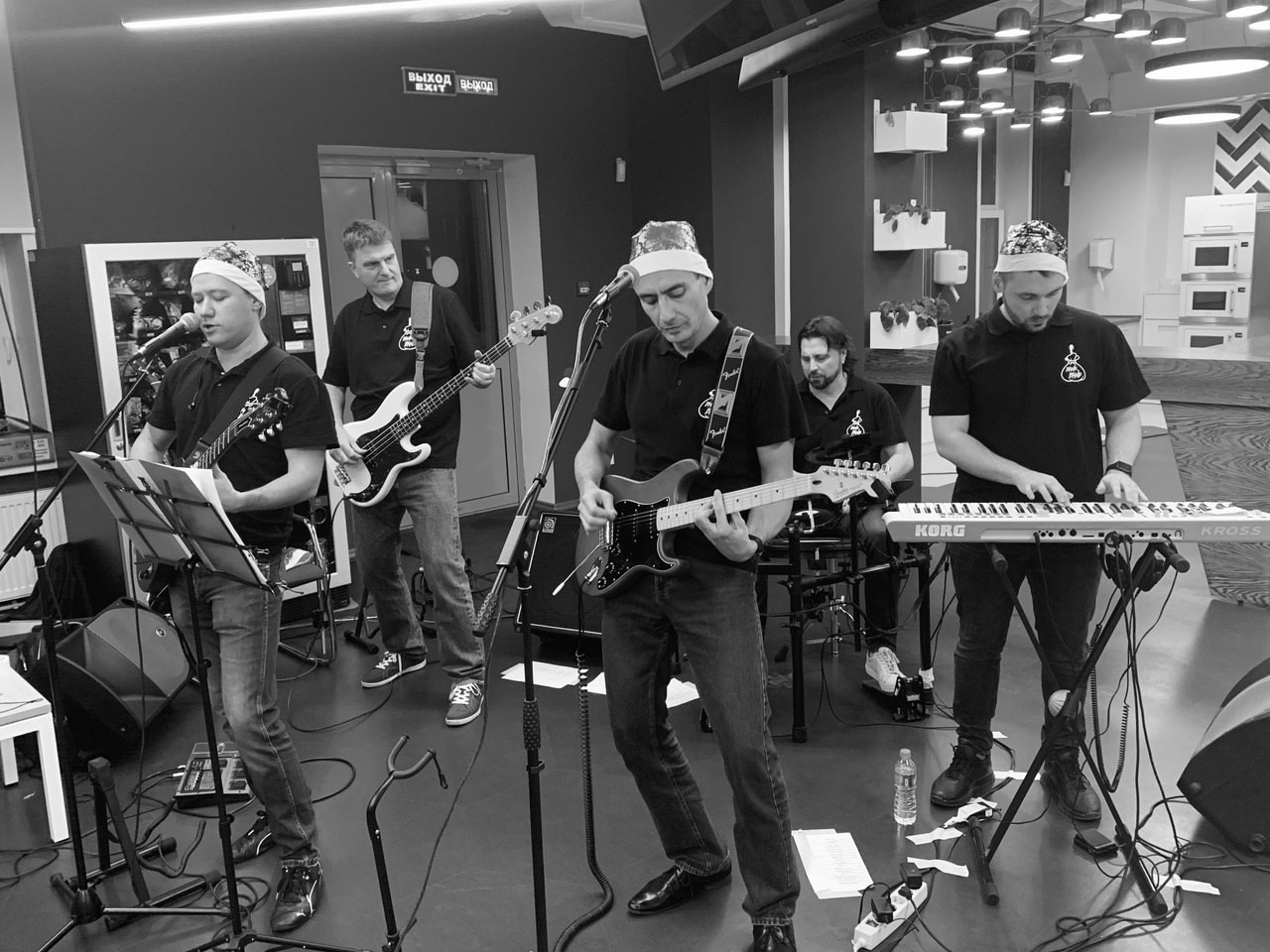 Тверь 24.12.2019. Московская кавер-группа BankBand