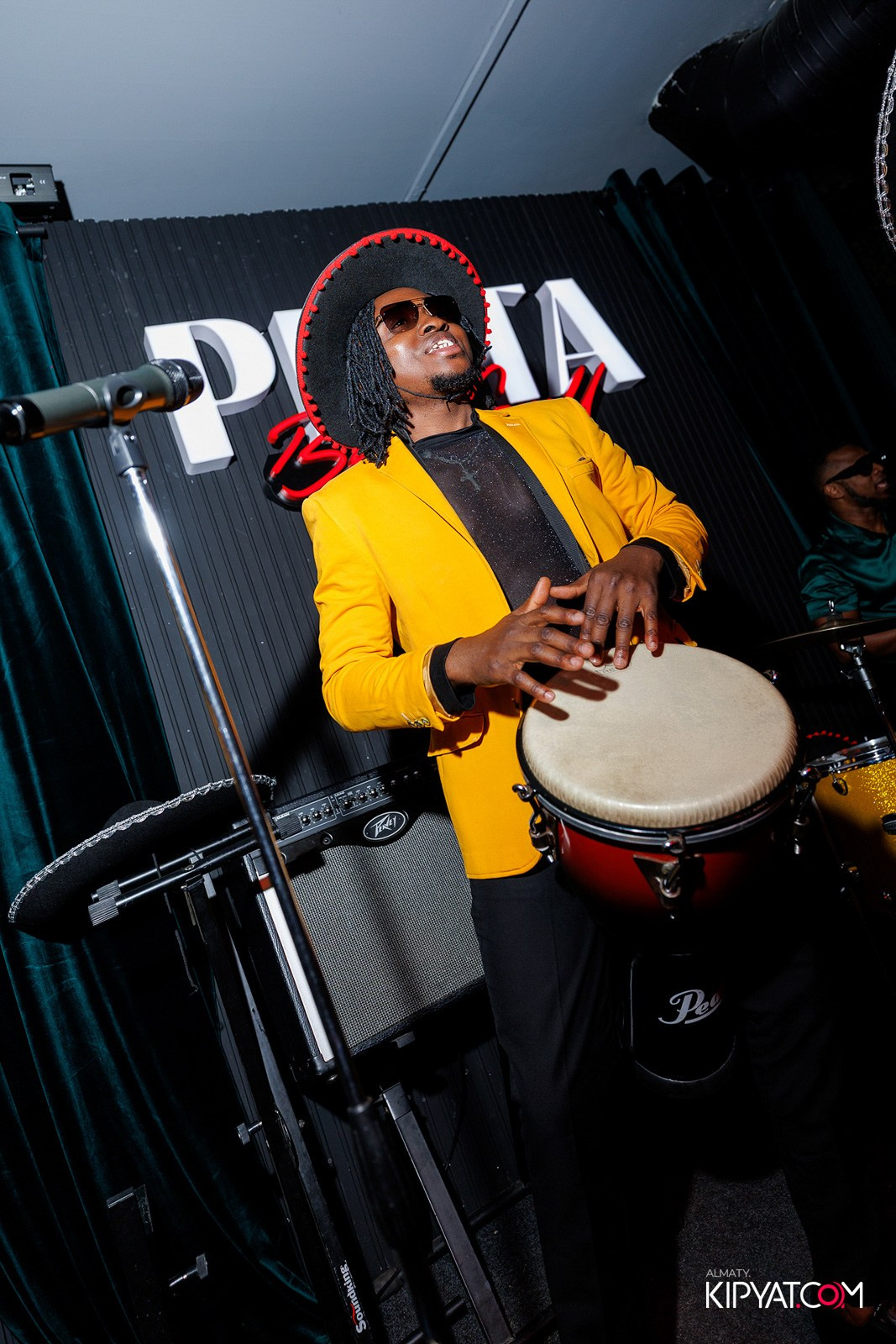 ПИНТА НА АУЭЗОВА. КИПЯТКОМ АЛМАТЫ!