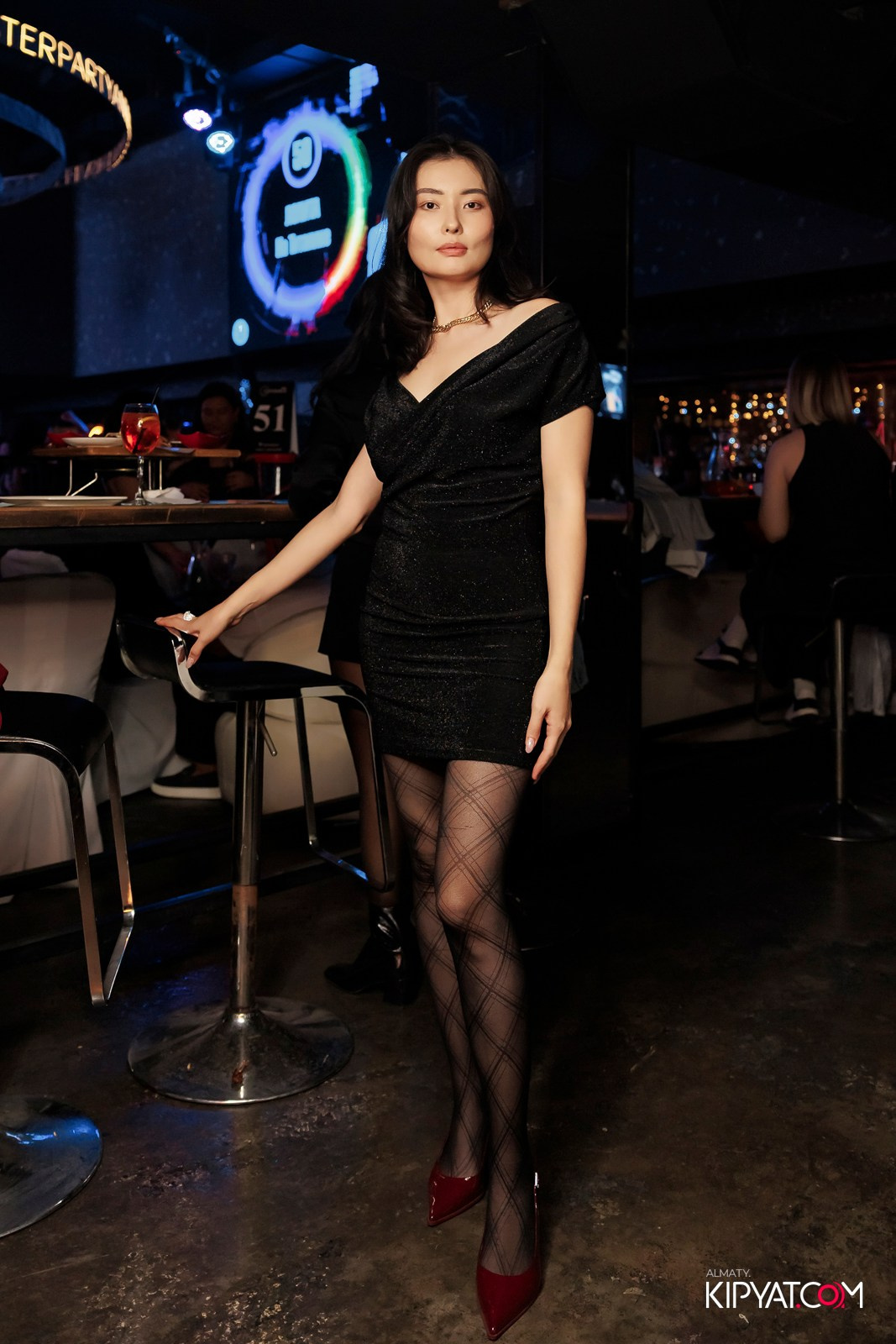 МУЗЫКАЛЬНОЕ ЛОТО В HIT RETRO. КИПЯТКОМ АЛМАТЫ!