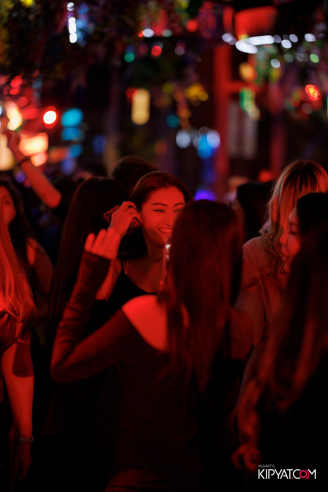 FRIENDS BAR & TERRACE. КИПЯТКОМ АЛМАТЫ! Фотосъемка мероприятий в Алматы