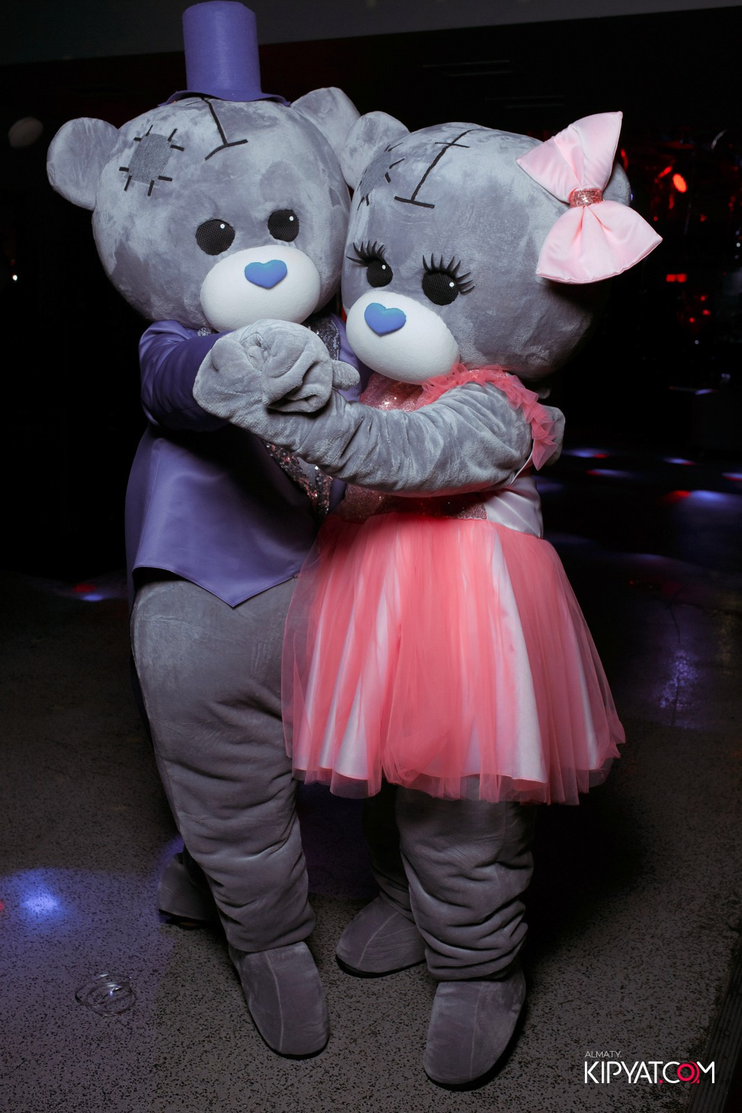 КАРАОКЕ МИКРОФОН. КИПЯТКОМ АЛМАТЫ!