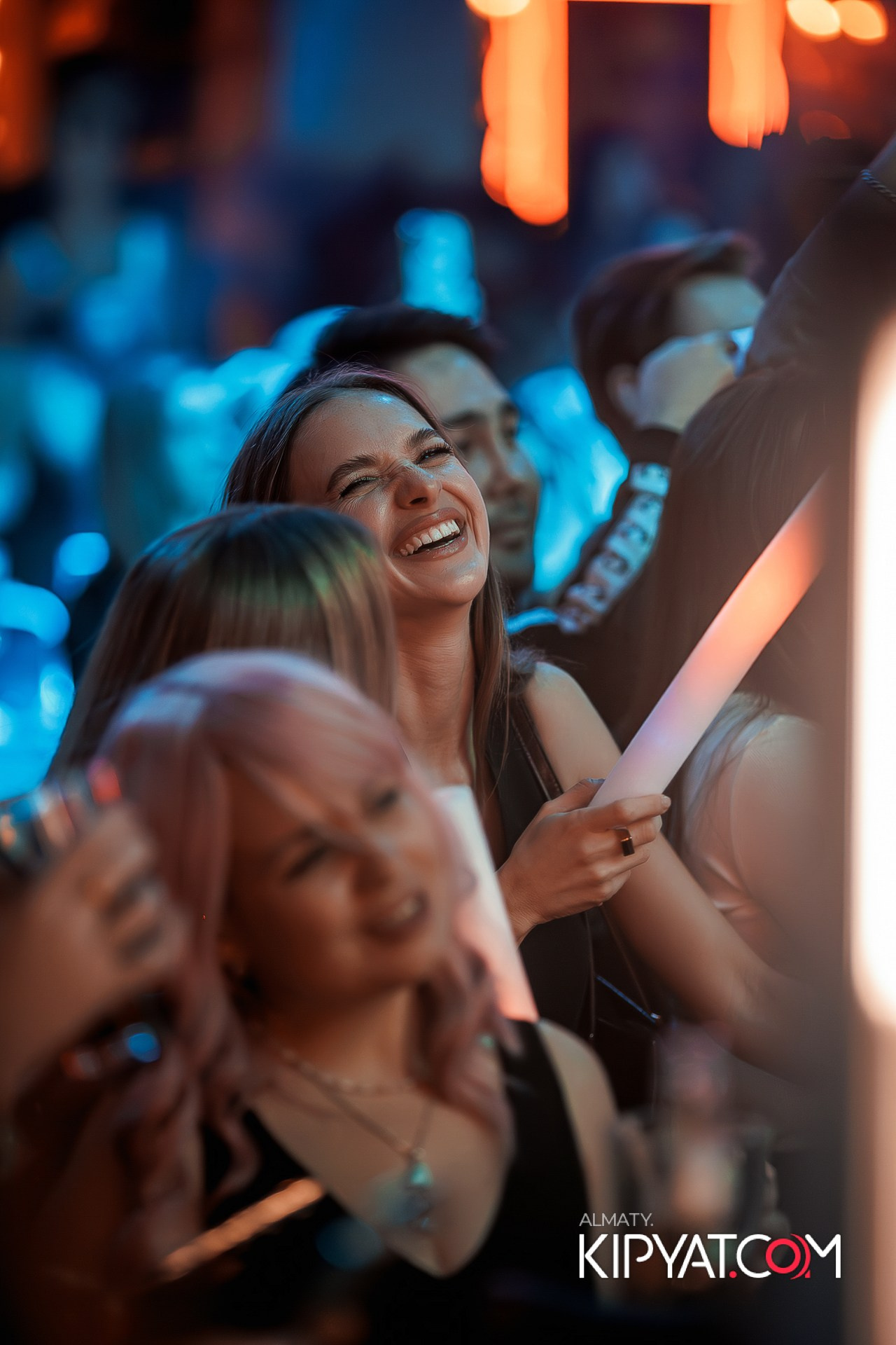 SANTA BARBARA — ВЫСТУПЛЕНИЕ ГРУППЫ REFLEX. КИПЯТКОМ АЛМАТЫ!