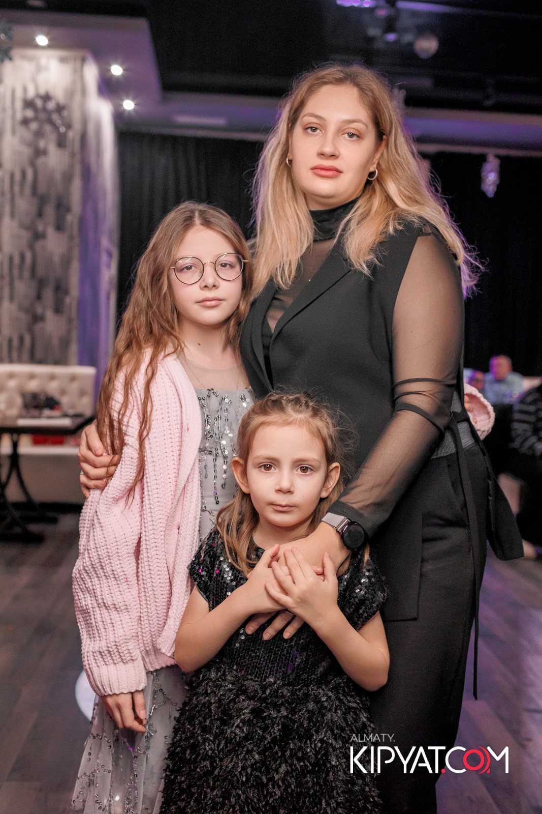 НОВОГОДНИЙ ОТЧЕТНЫЙ КОНЦЕРТ МУЗЫКАЛЬНОЙ ШКОЛЫ «SOULWAY». КИПЯТКОМ АЛМАТЫ!