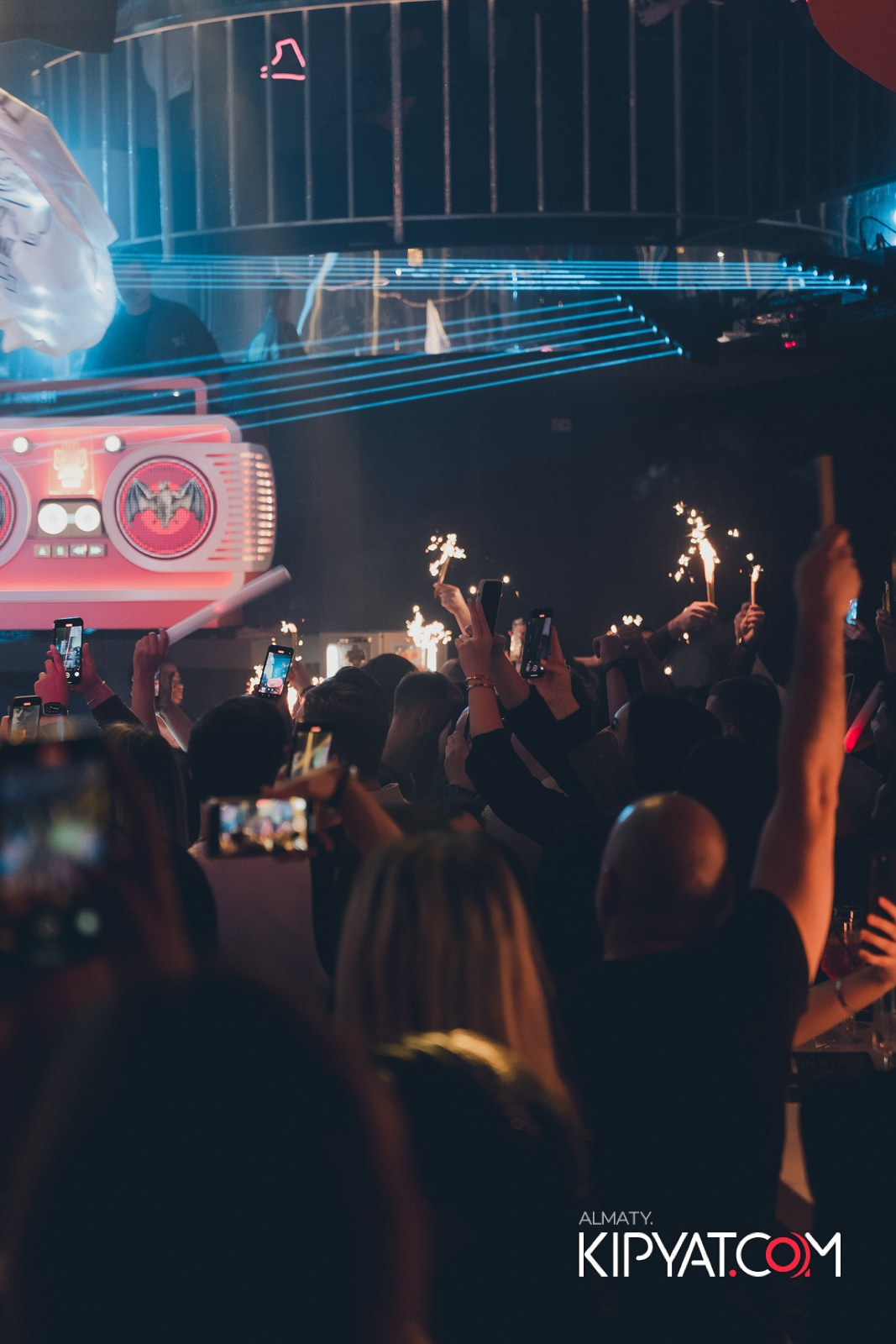 SANTA BARBARA — ВЫСТУПЛЕНИЕ ОЛЬГИ СЕРЯБКИНОЙ. КИПЯТКОМ АЛМАТЫ!