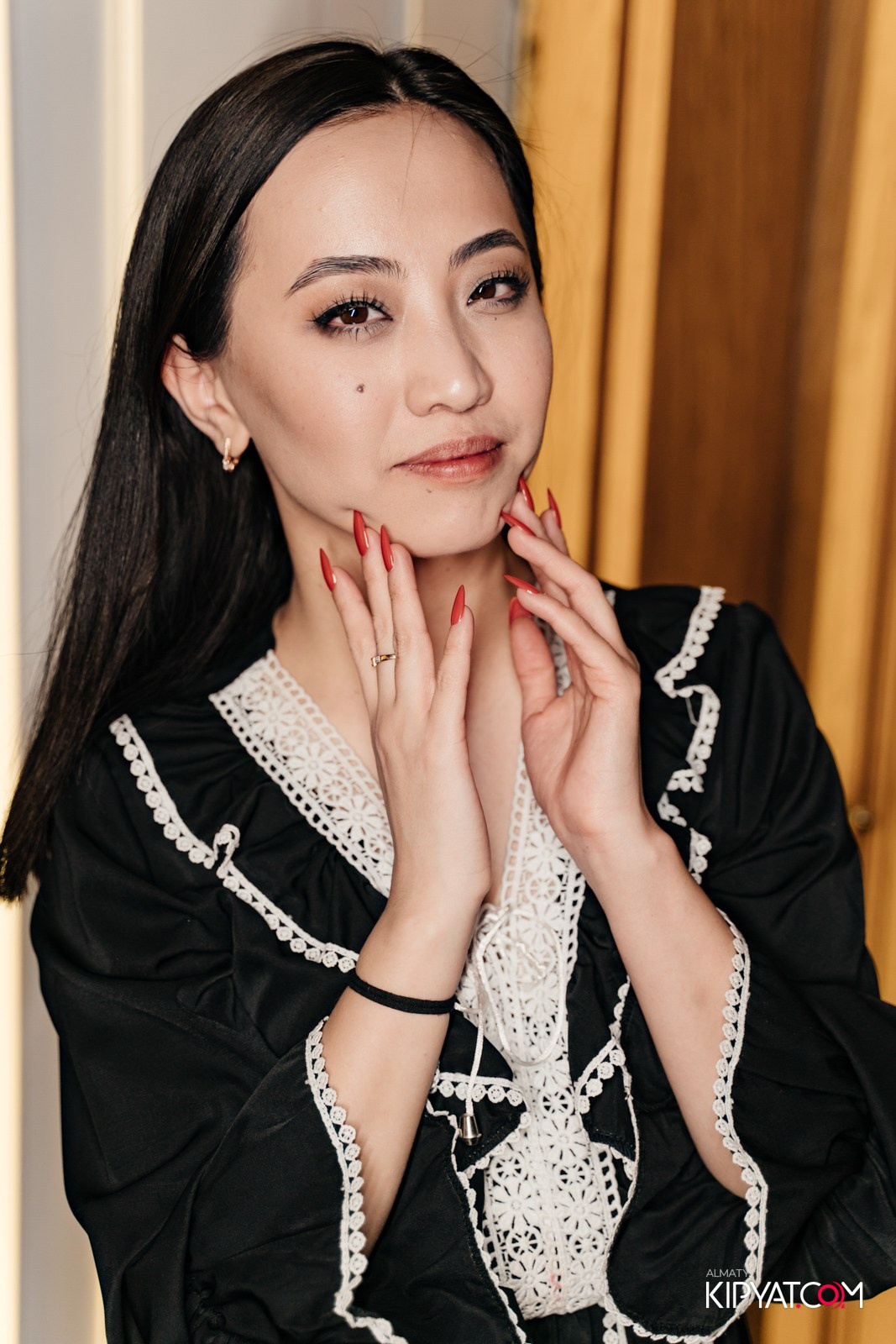 SPACE LOUNGE BAR. КИПЯТКОМ АЛМАТЫ!