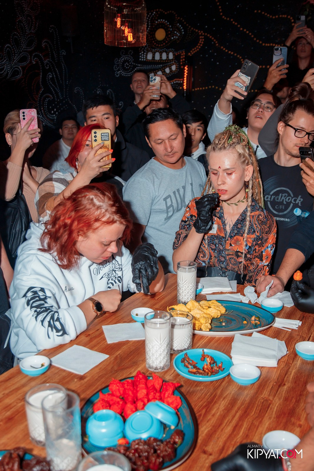 SUPER HOT CHELLENGE ОТ ДУША ПЕРЦА В VICTORY MEXICO. КИПЯТКОМ АЛМАТЫ!