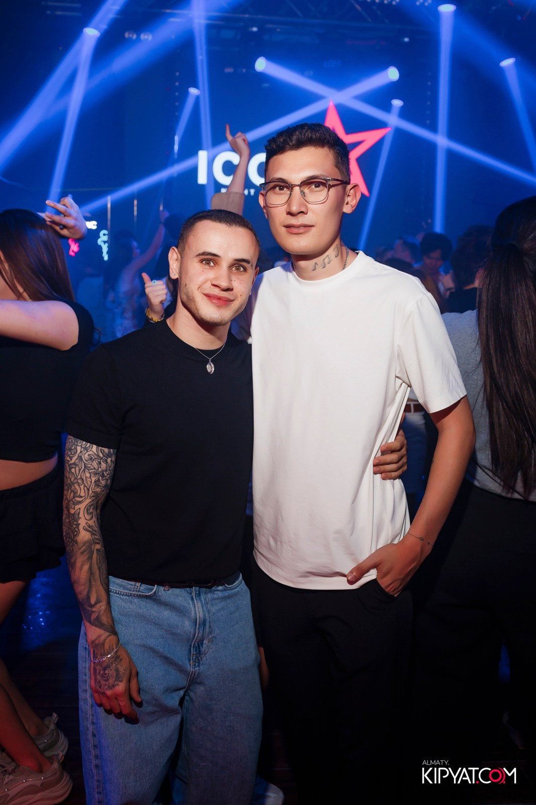 НОЧНОЙ КЛУБ ICON. КИПЯТКОМ АЛМАТЫ!