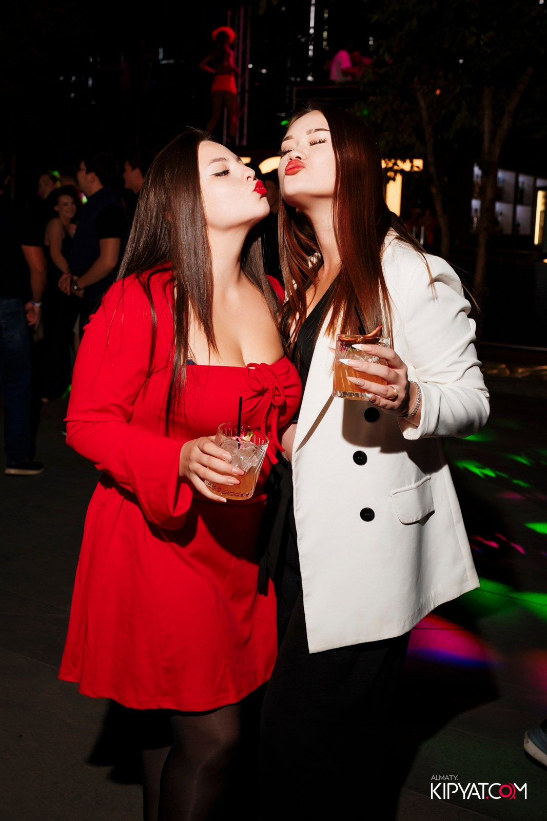 EVENT BAR. КИПЯТКОМ АЛМАТЫ!