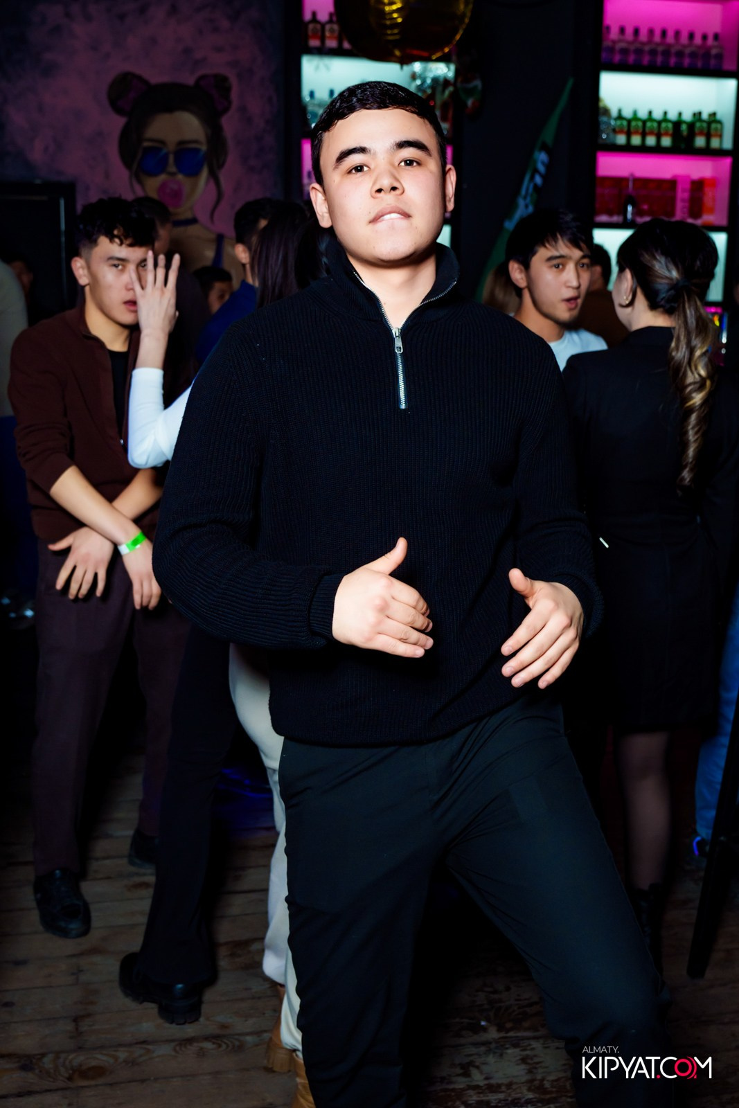 UYAT EMES BAR. КИПЯТКОМ АЛМАТЫ! Фотосъемка мероприятий в Алматы