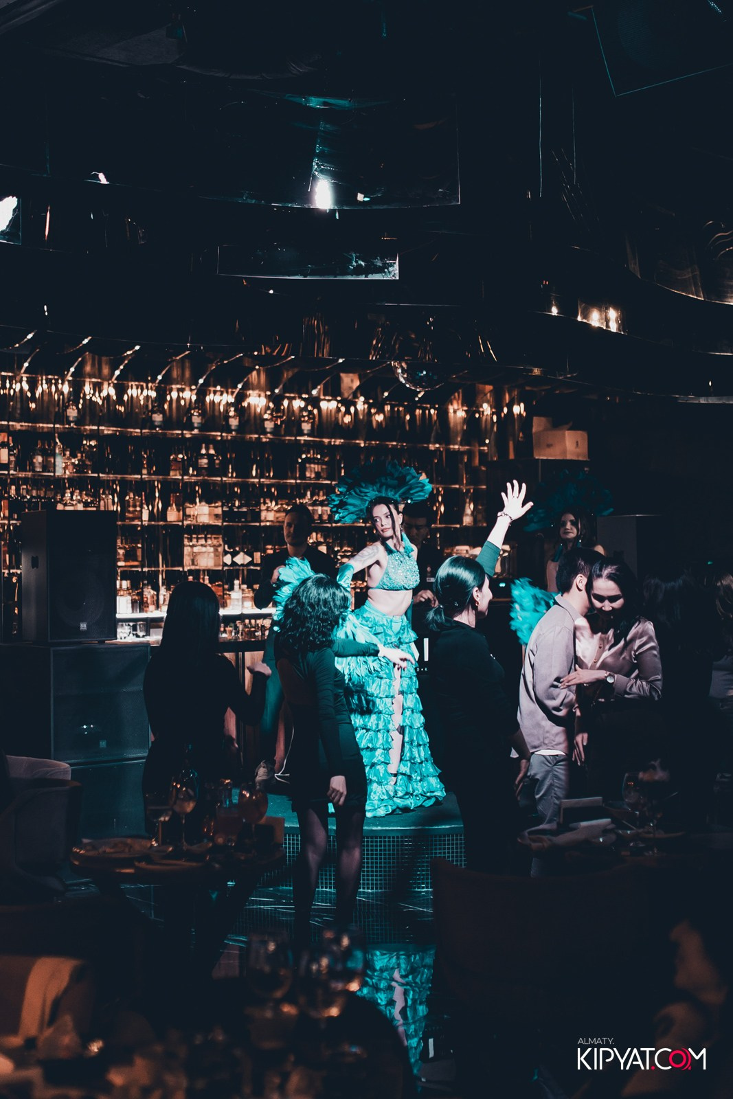 MOOD KARAOKE & TERRACE. КИПЯТКОМ АЛМАТЫ!