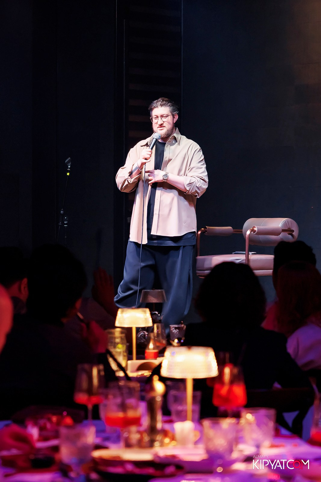 STAND UP КОНЦЕРТ АЛЕКСАНДА МЕРКУЛЬ. КИПЯТКОМ АЛМАТЫ! Фотосъемка мероприятий в Алматы