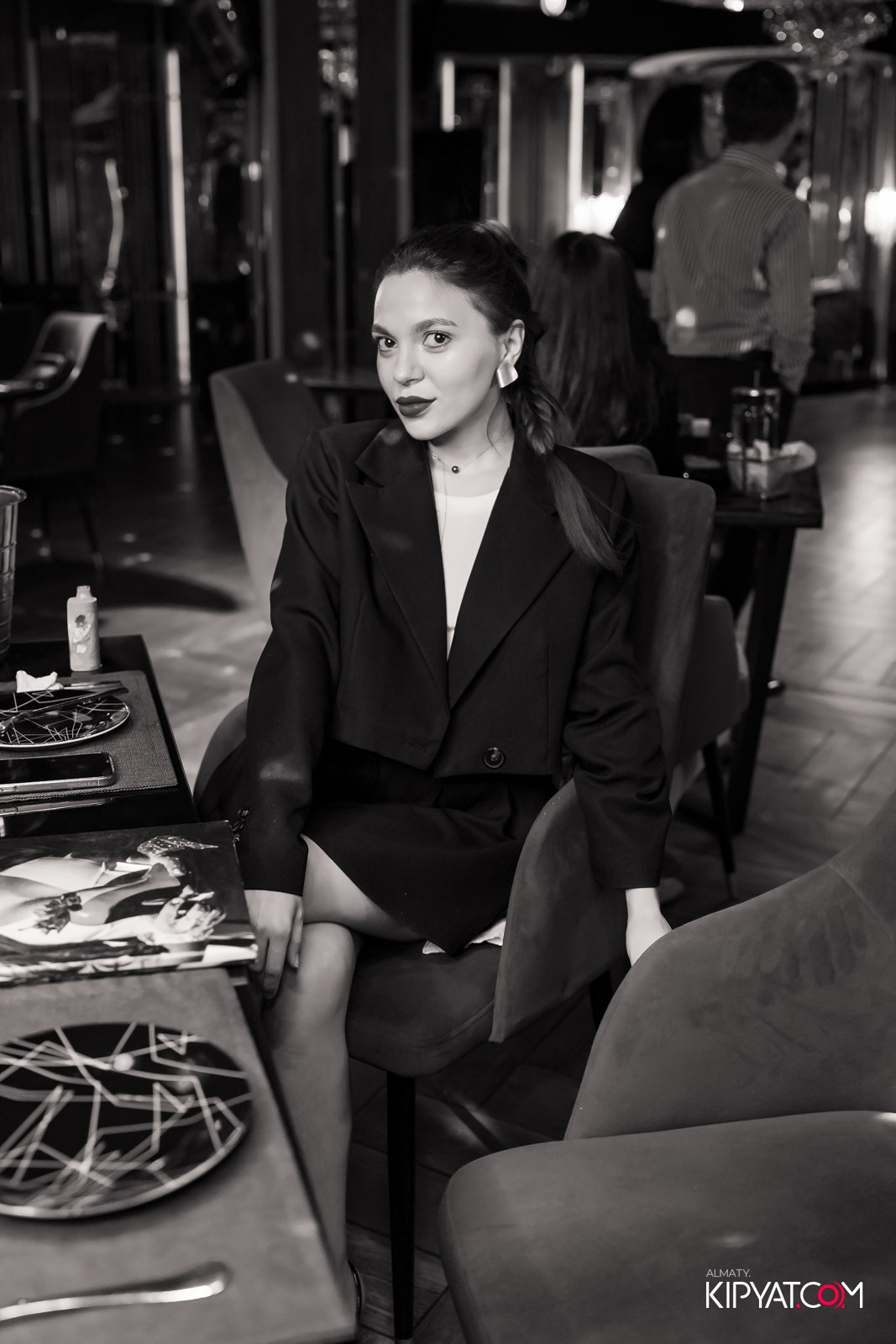 ЗАЯ, НА БИС. КИПЯТКОМ АЛМАТЫ!