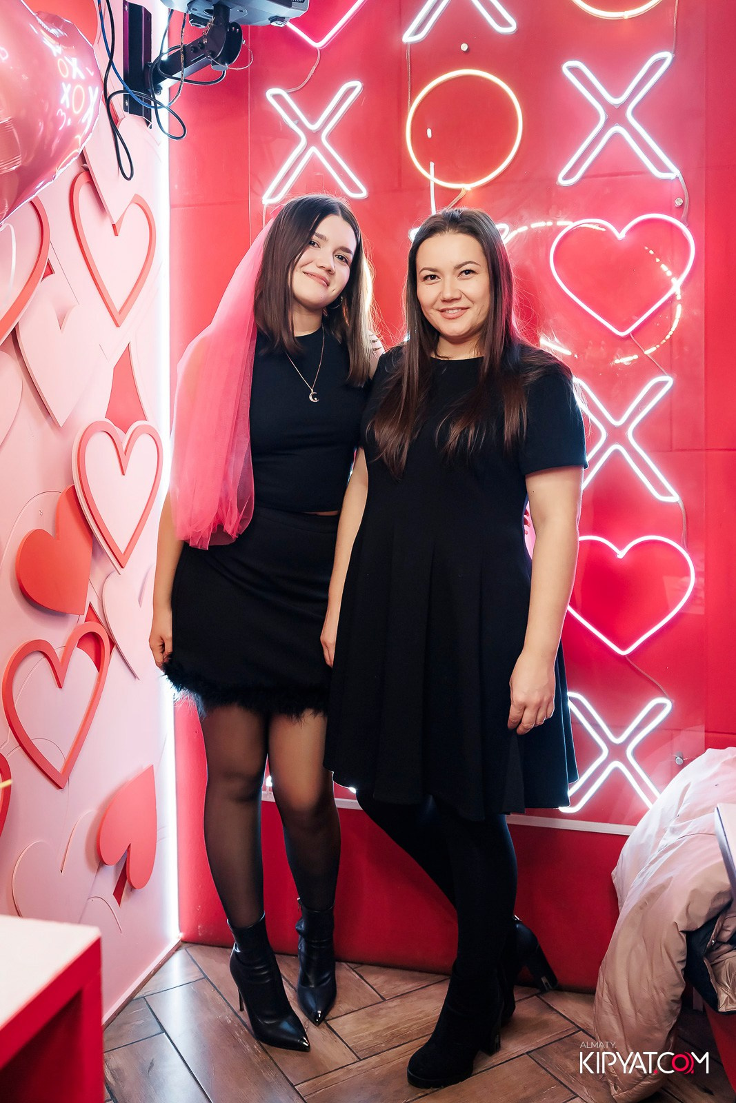 ЗАЯ, НА БИС. КИПЯТКОМ АЛМАТЫ!