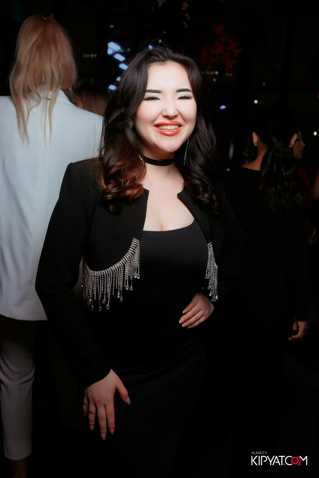 FRIENDS BAR & TERRACE. КИПЯТКОМ АЛМАТЫ!