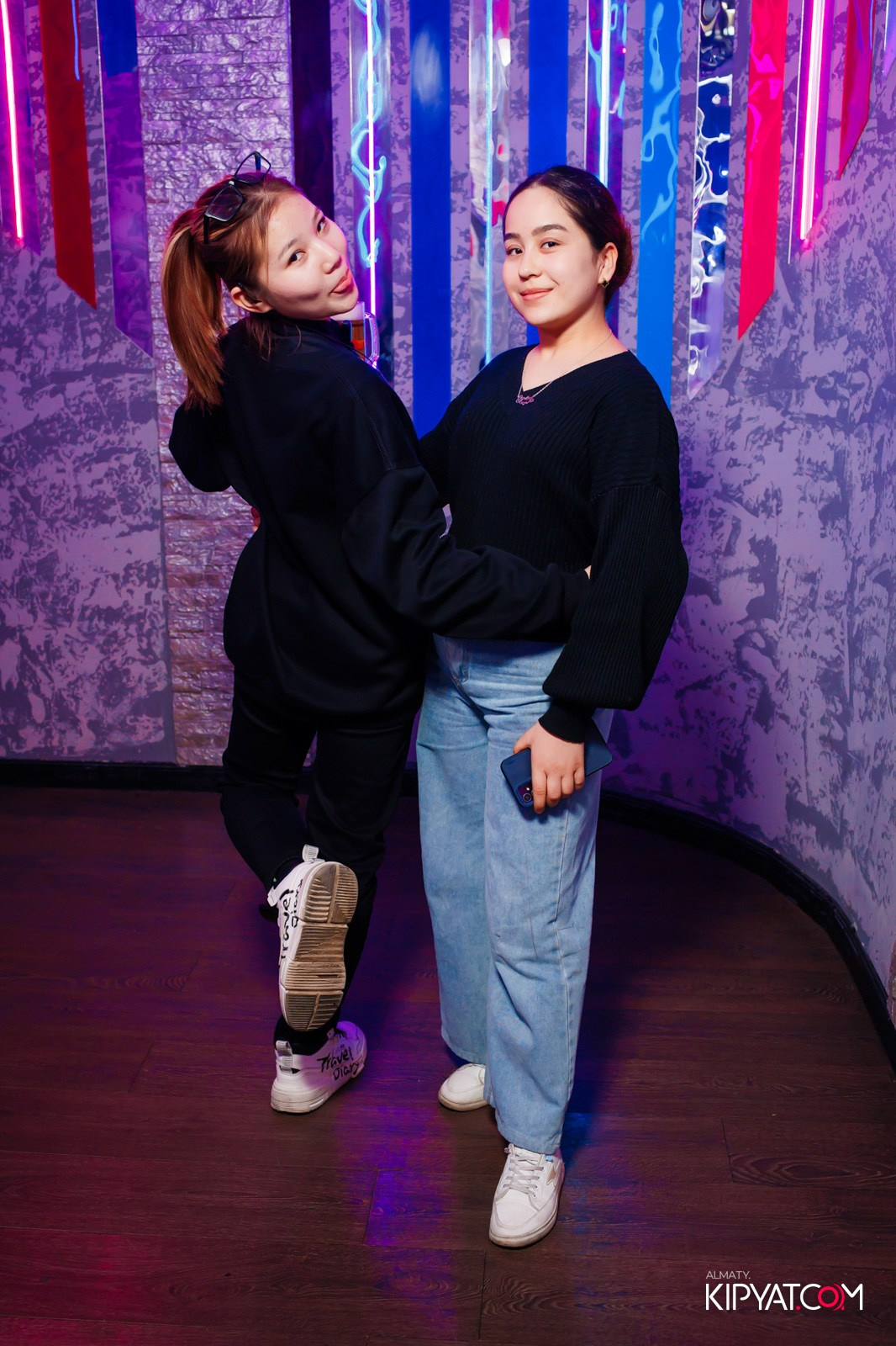 УХО И МЕДВЕДЬ НА ГАГАРИНА. КИПЯТКОМ АЛМАТЫ!