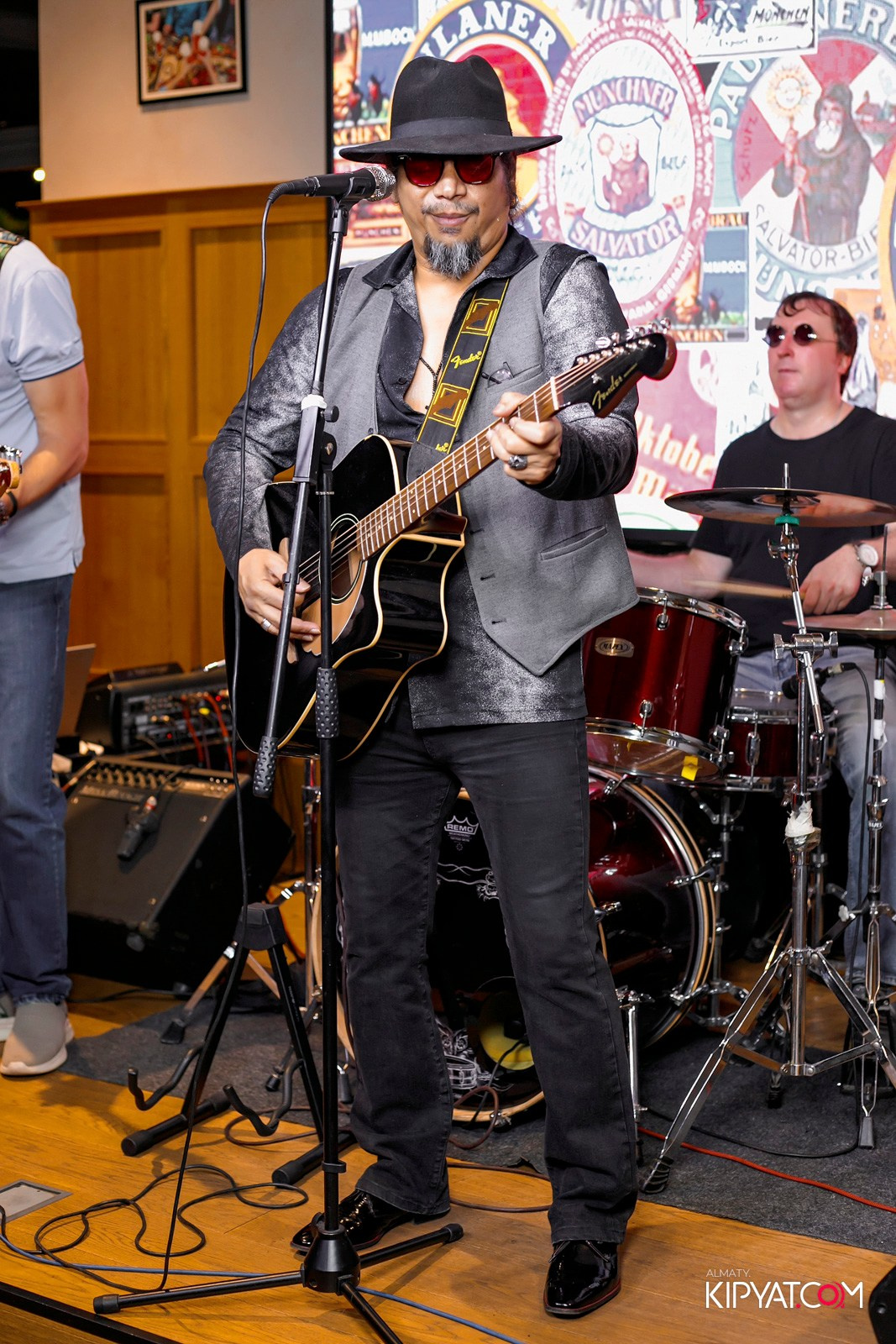 PAULANER. КИПЯТКОМ АЛМАТЫ!