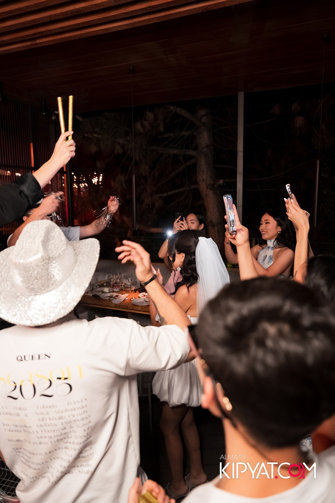 QUEEN. КИПЯТКОМ АЛМАТЫ!