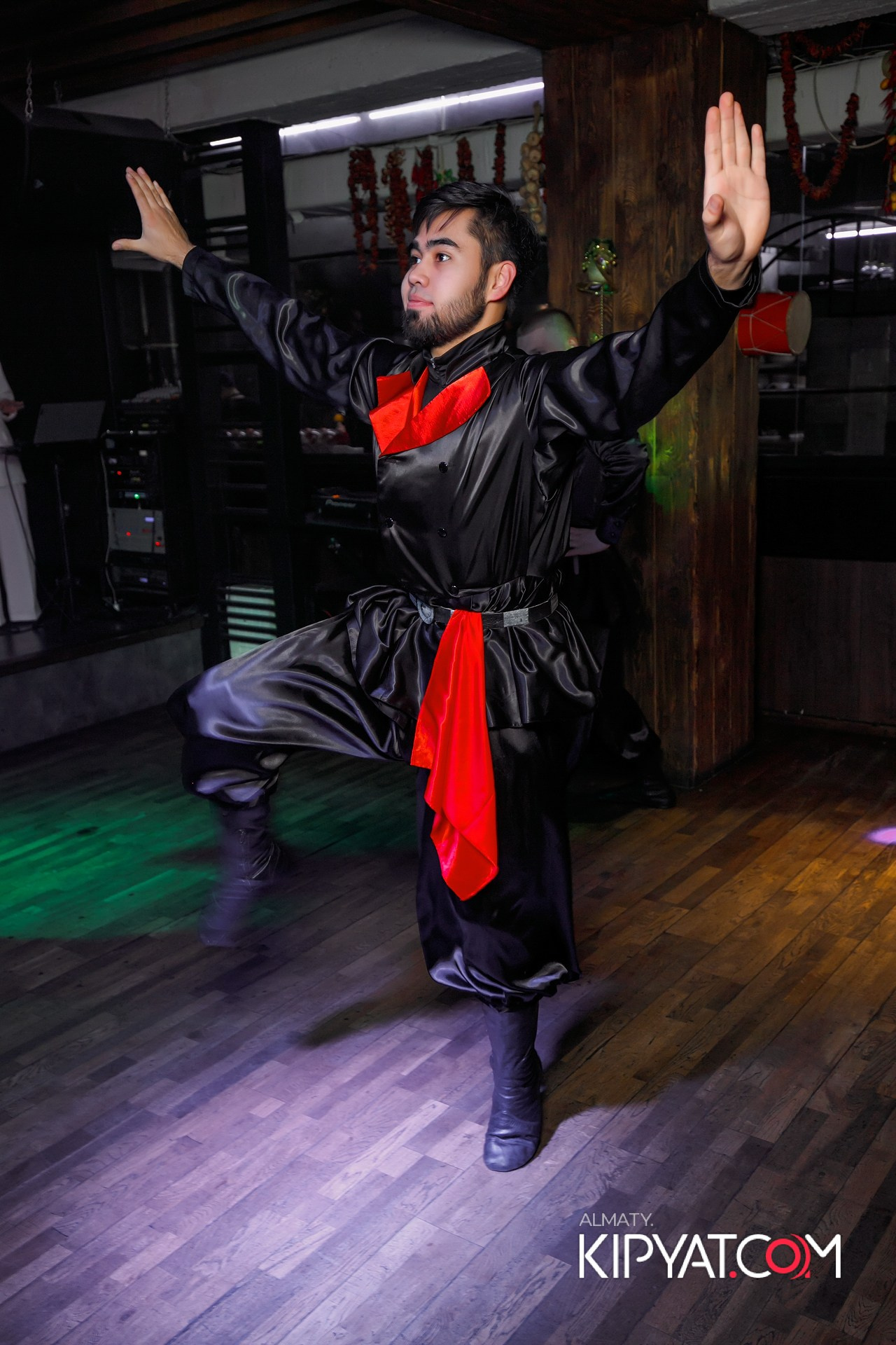 ВАХТАНГУРИ. КИПЯТКОМ АЛМАТЫ!