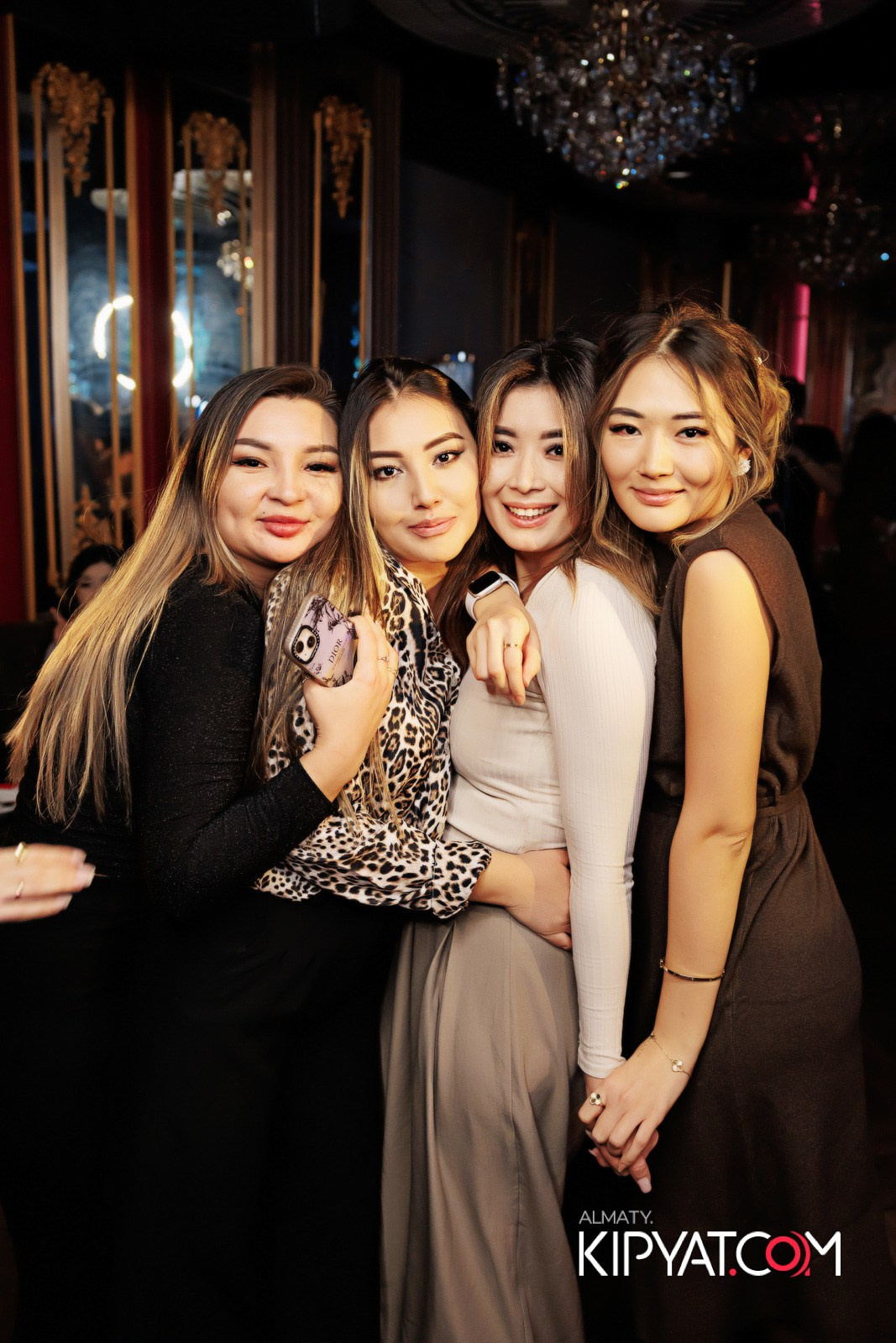 ЗАЯ, НА БИС. КИПЯТКОМ АЛМАТЫ!