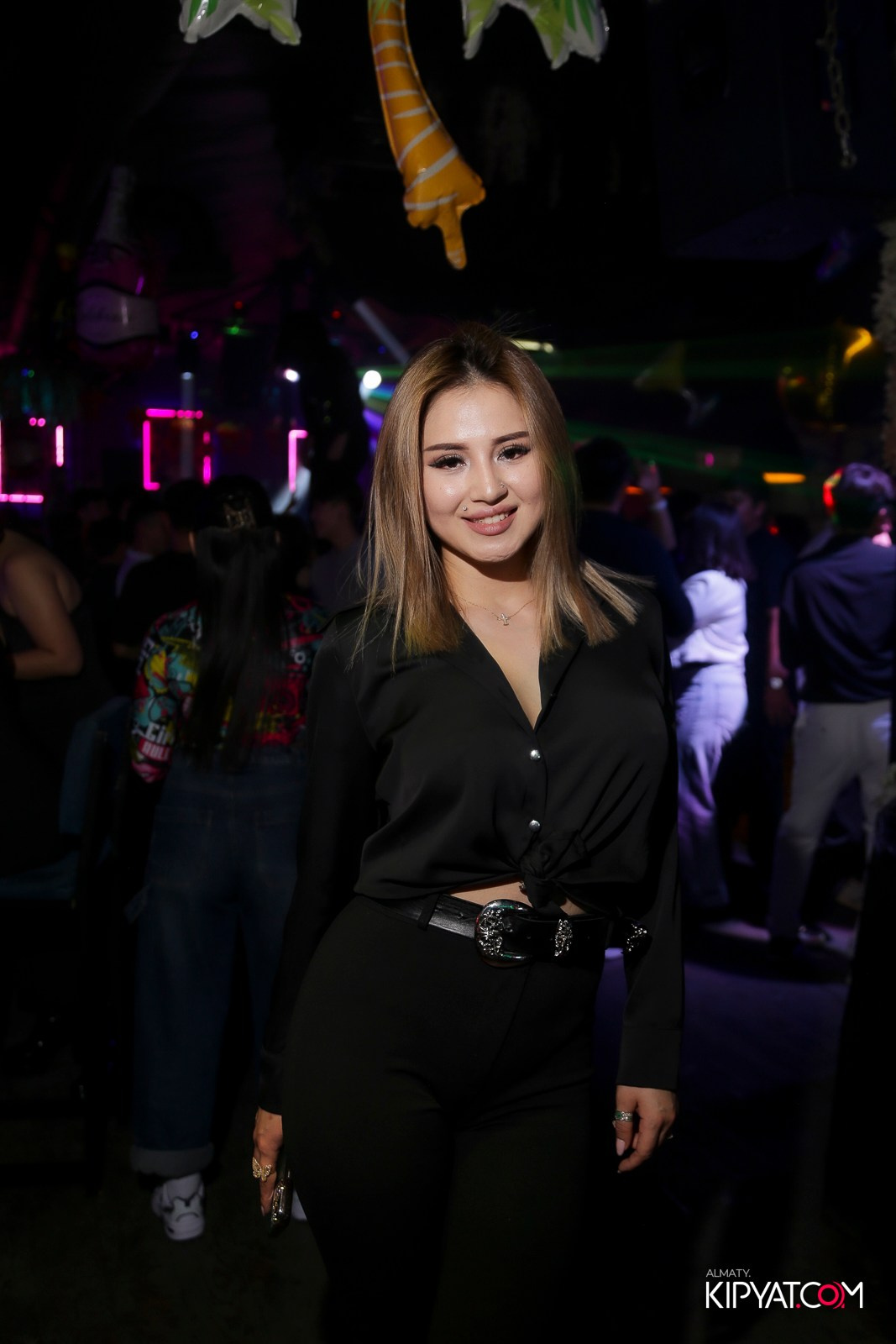 UYAT EMES BAR. КИПЯТКОМ АЛМАТЫ!