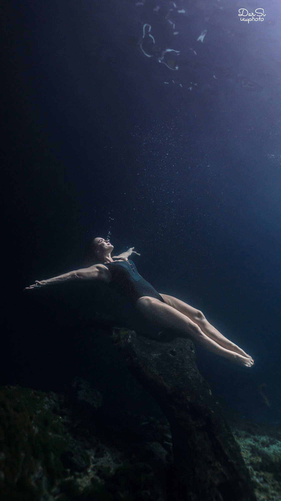 Фотосессия в пещере. Underwater Photographer in the Philippines — Daria Sinitsina