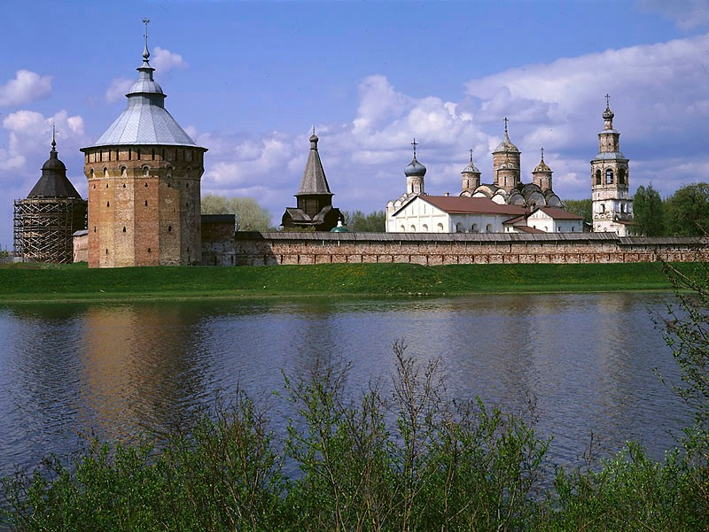 Спасо-Прилуцкий Дмитриев мужской монастырь. Основан в 1371г. Г. Прилуки, Вологодская обл.