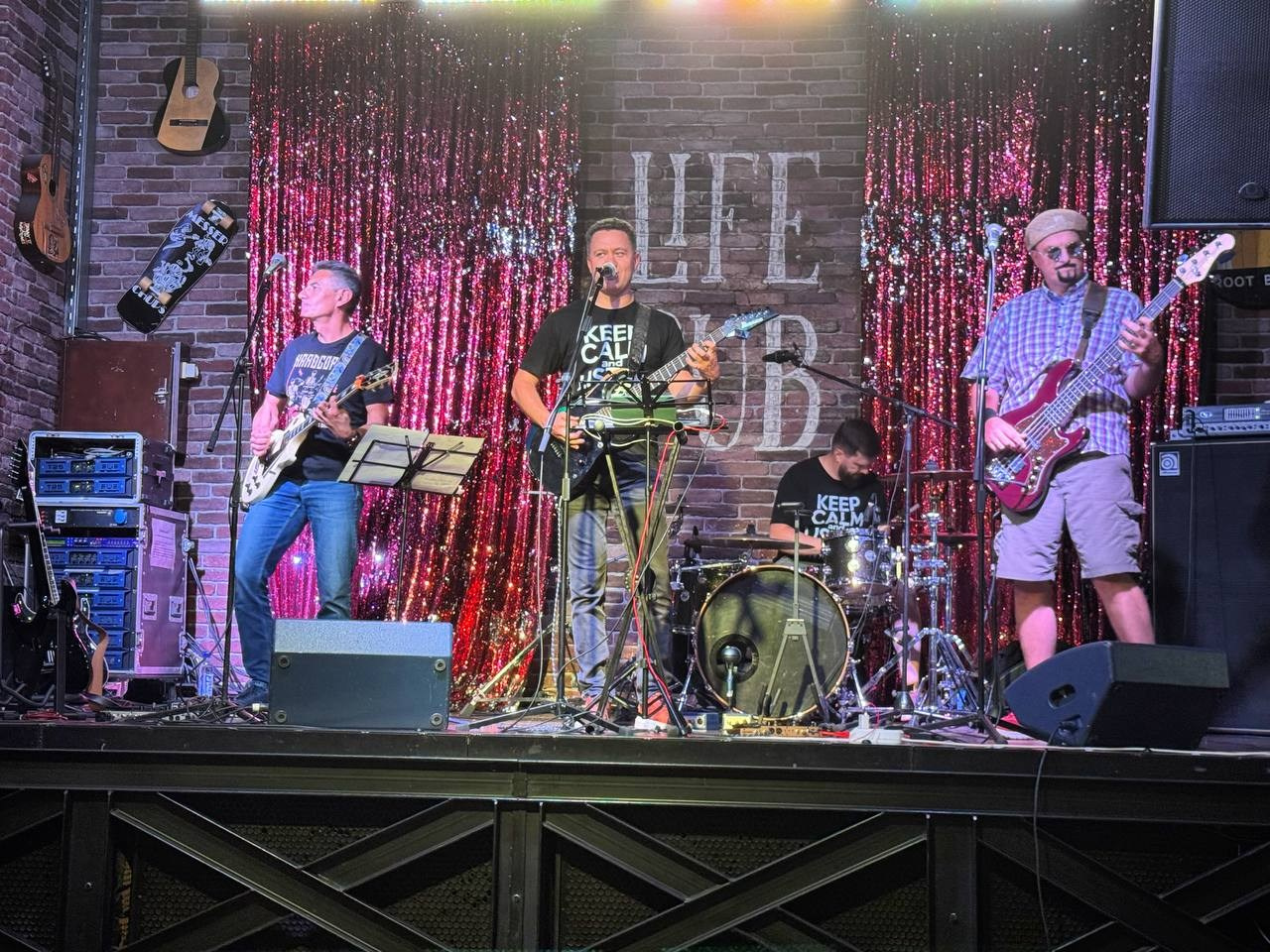 LifePub 31.07.2024. Московская кавер-группа BankBand