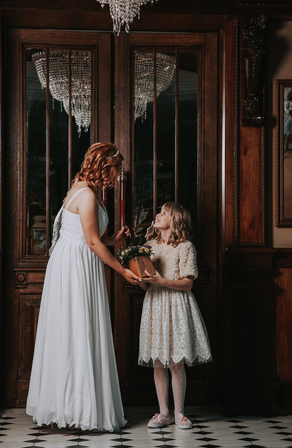 Свадебный фотограф в Санкт Петербурге, Москве. Фотограф крещение венчание в Петербурге! Помогает подобрать храм и посоветовал душевного батюшку в СПб