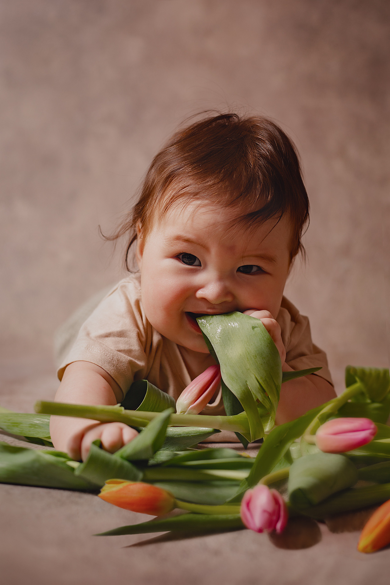 Жанна и Тимур (домашняя съемка с фотофоном и дополнительным светом). Семейный и детский фотограф в Москве Дорогова Екатерина